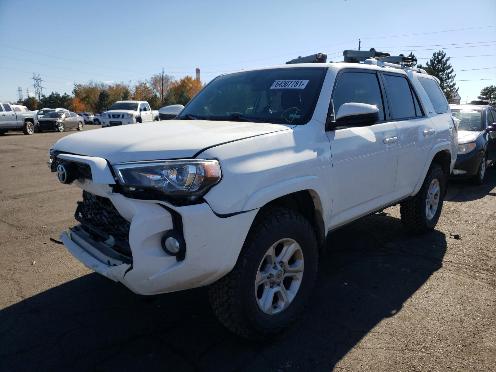 Photo 2 from auction – 2015 TOYOTA 4RUNNER SR with VIN JTEBU5JR1F5226532