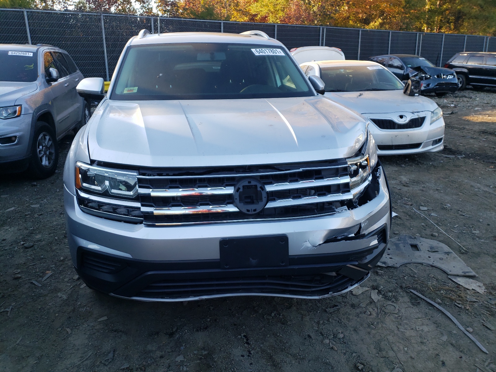 Photo 9 from auction – 2018 VOLKSWAGEN ATLAS with VIN 1V2BR2CA0JC500981
