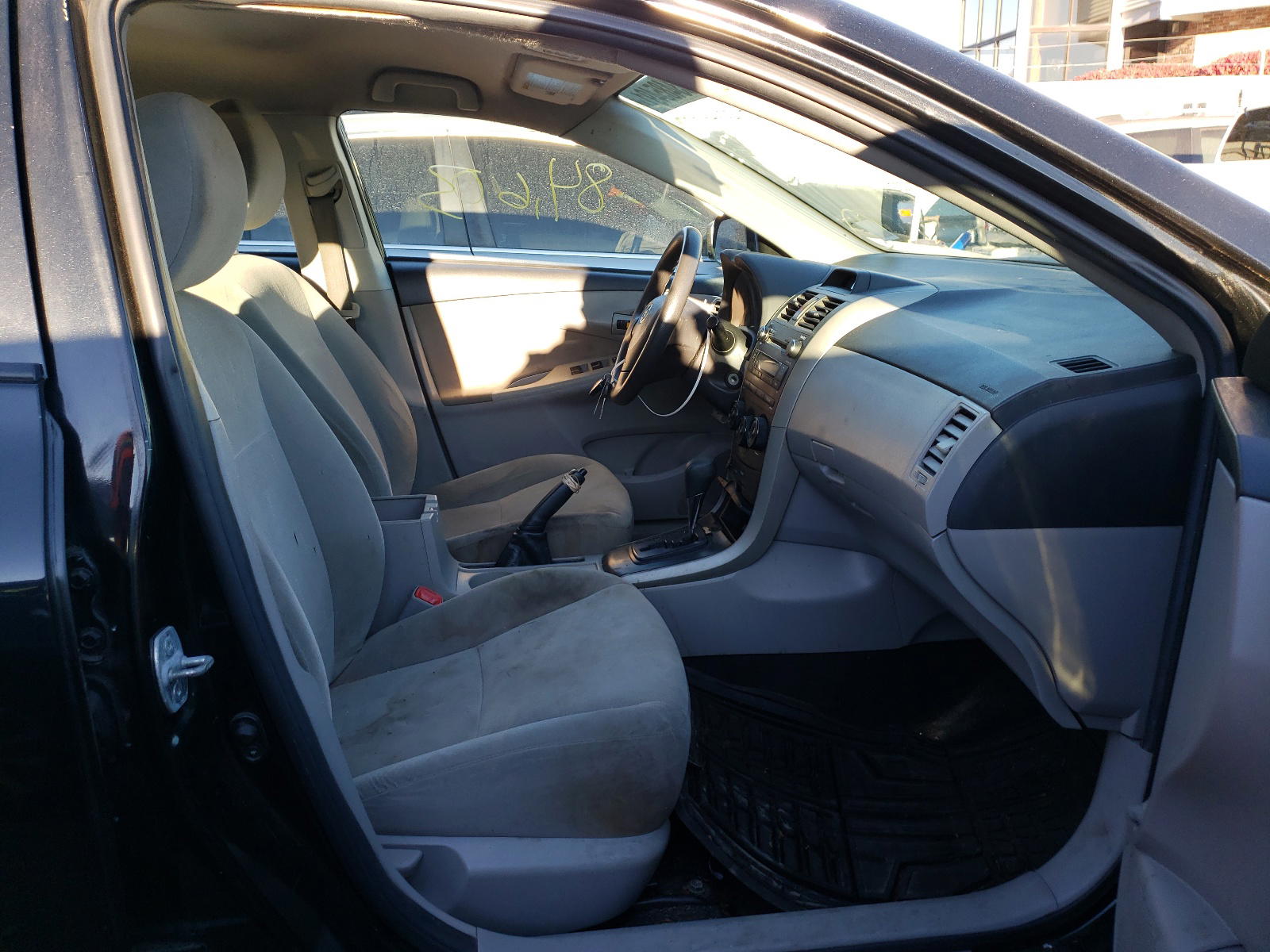 Photo 5 from auction – 2012 TOYOTA COROLLA BA with VIN 2T1BU4EE2CC867788