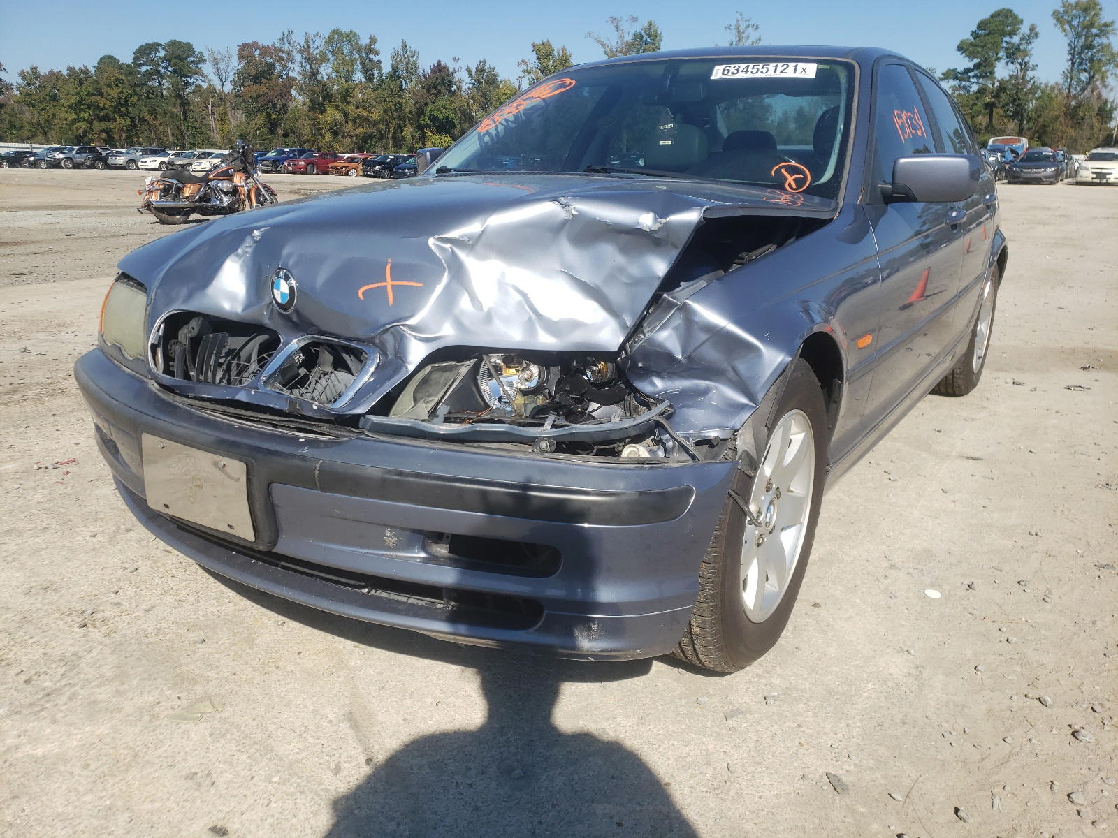 Photo 9 from auction – 2001 BMW 325 I with VIN WBAAN37471ND46079