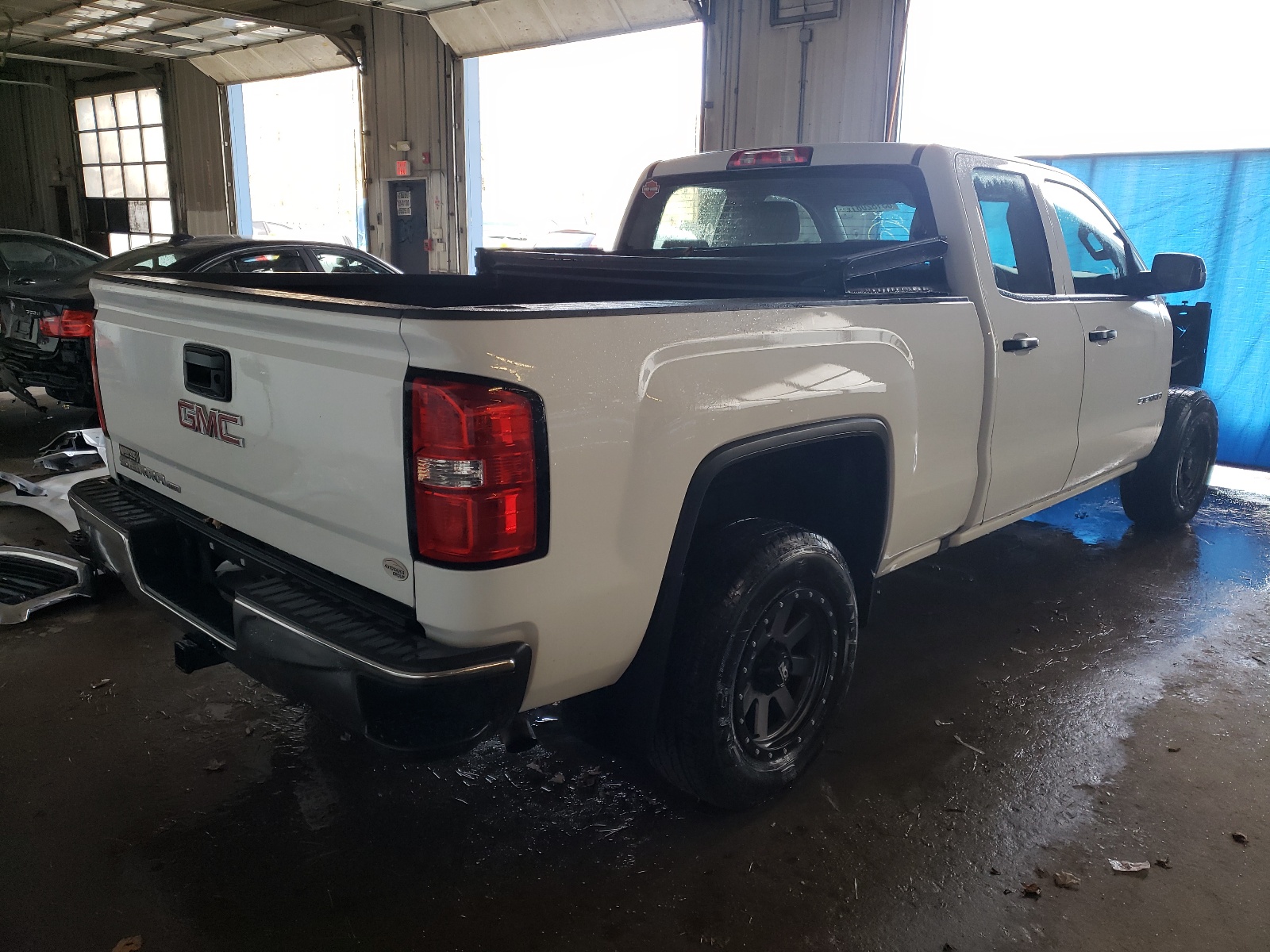 Zdjęcie 4 z aukcji – 2019 GMC SIERRA LIM z VIN 2GTR1LEC3K1223892