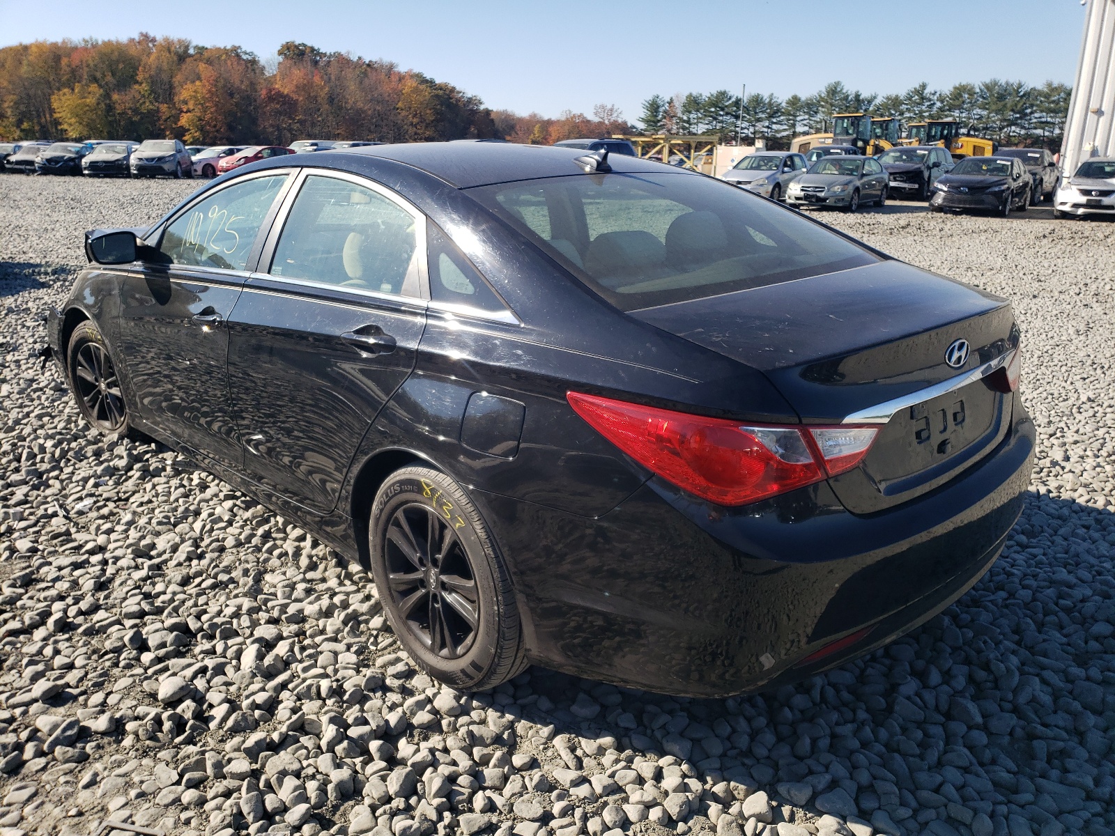 Photo 3 from auction – 2013 HYUNDAI SONATA GLS with VIN 5NPEB4AC4DH708003