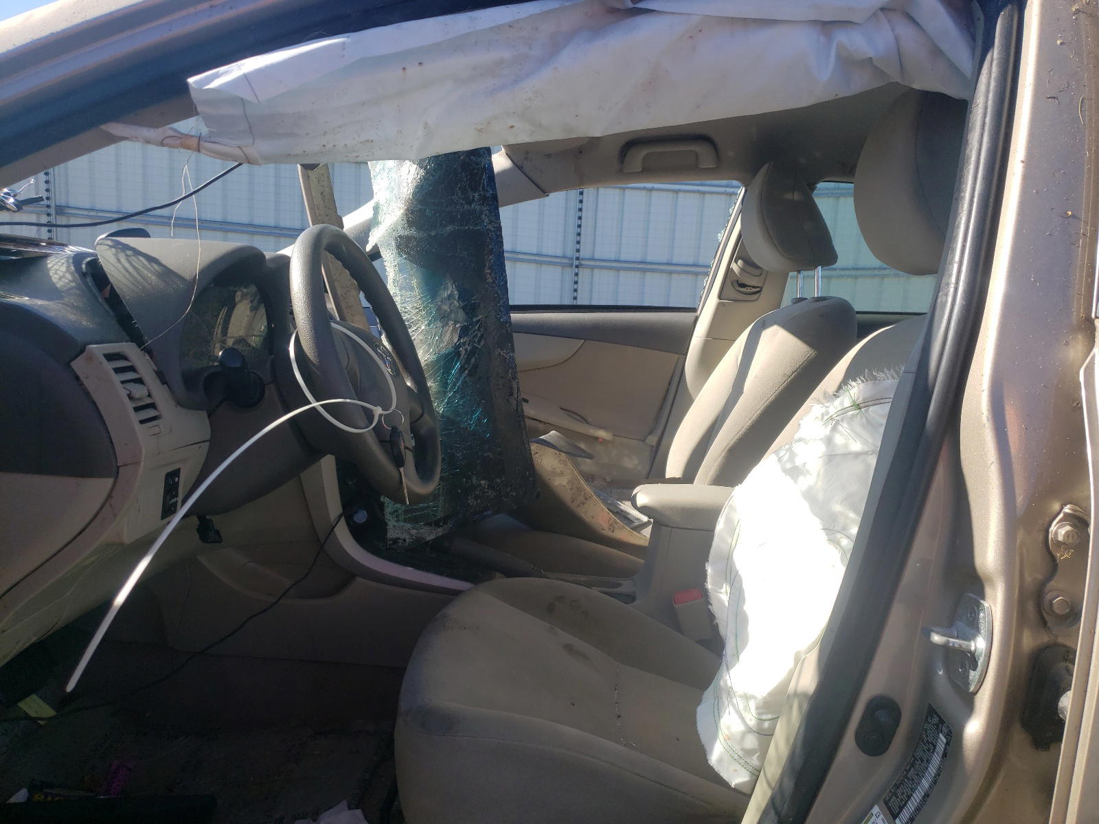 Photo 5 from auction – 2009 TOYOTA COROLLA BA with VIN 2T1BU40E49C162068