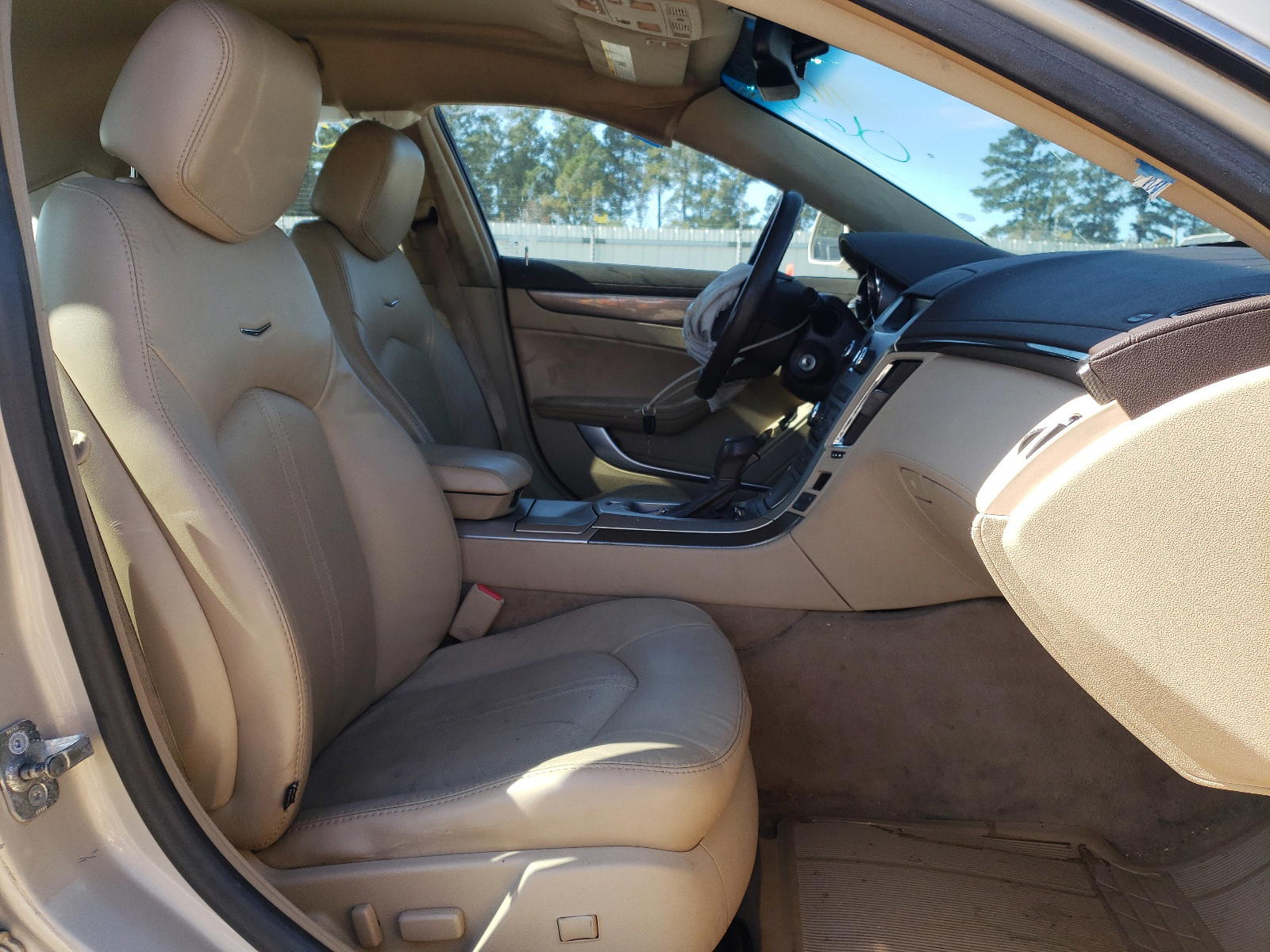 Photo 5 from auction – 2009 CADILLAC CTS with VIN 1G6DF577190160629