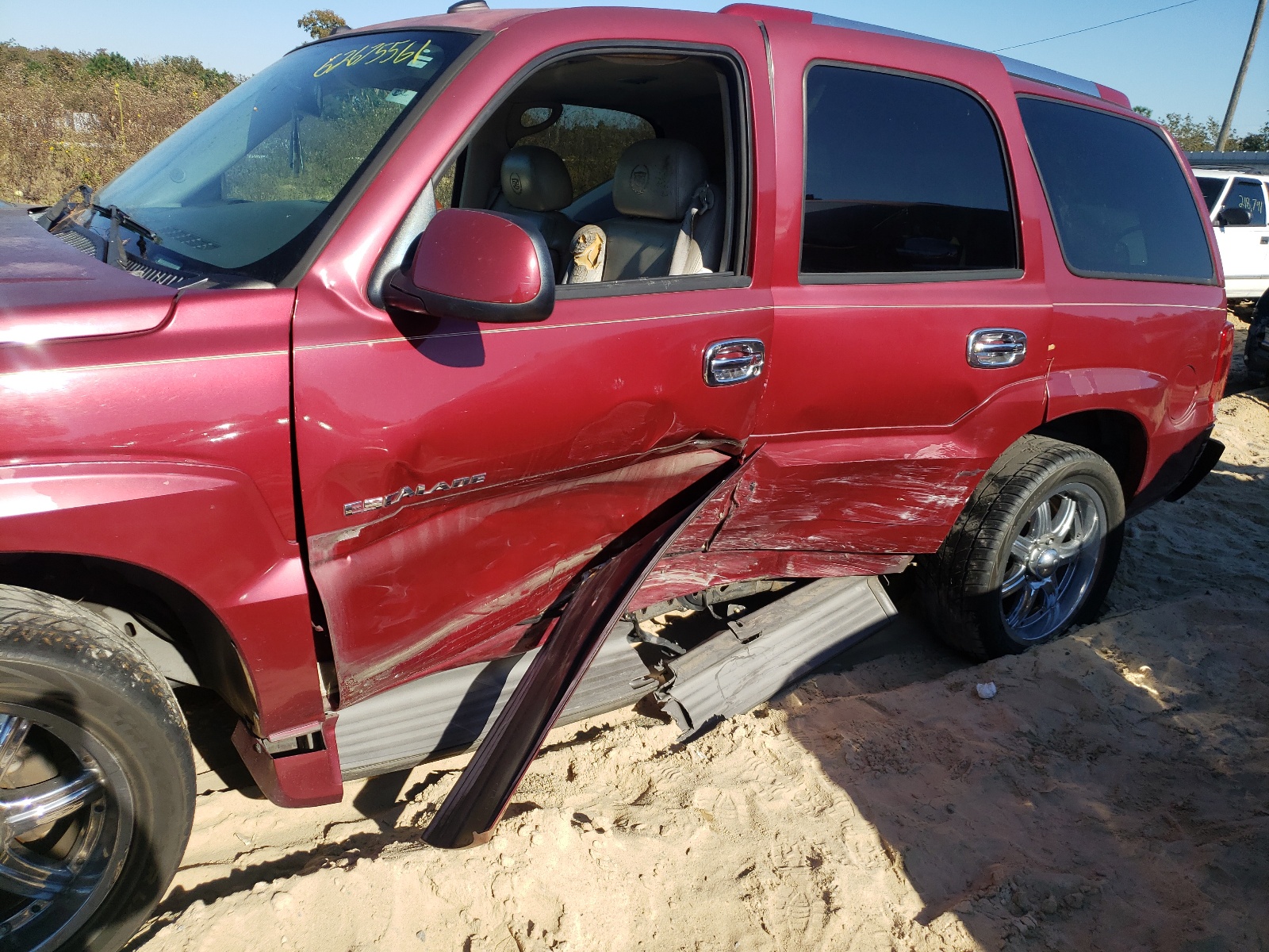 Photo 9 from auction – 2005 CADILLAC ESCALADE L with VIN 1GYEC63T95R123833