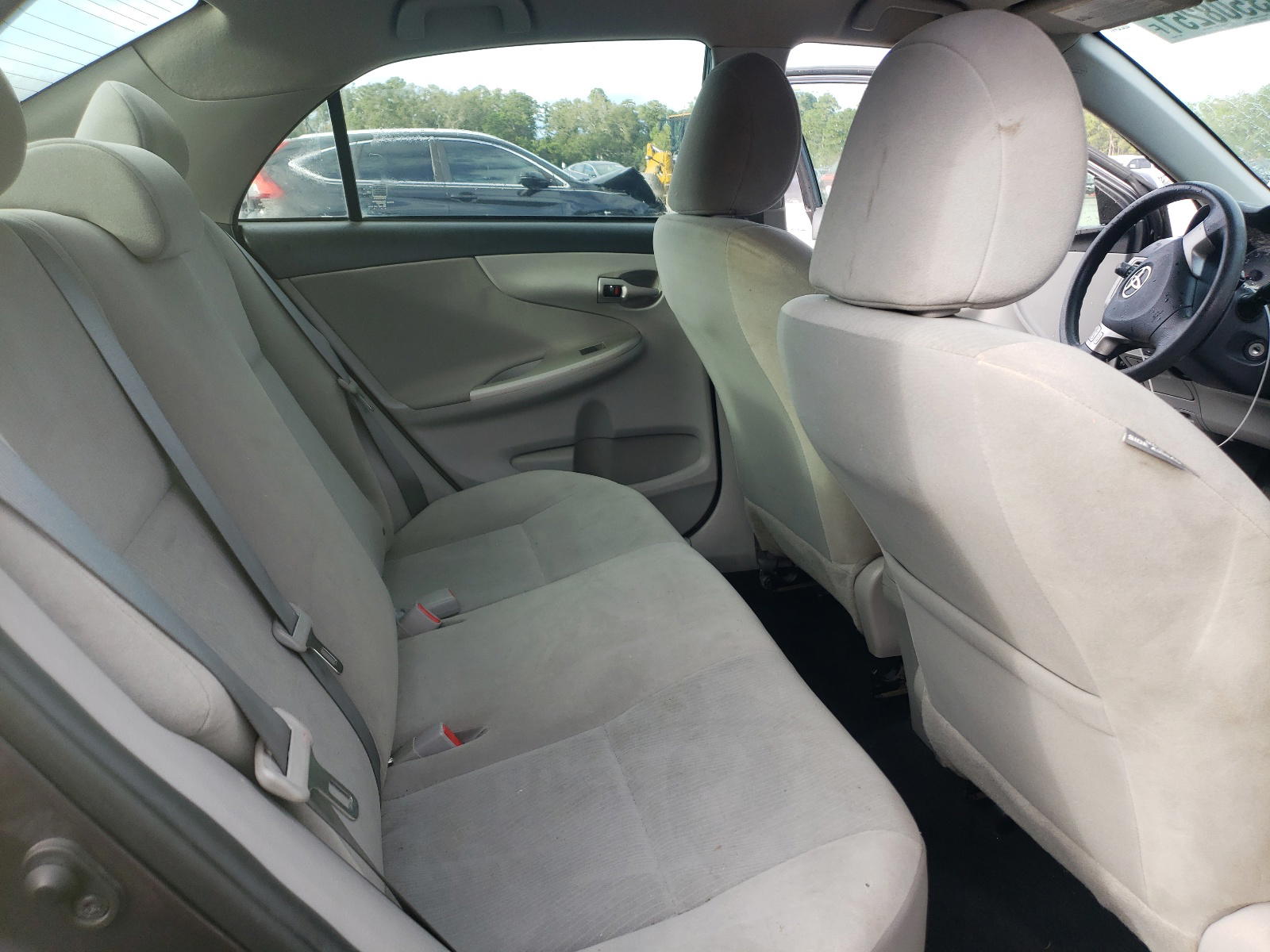 Photo 6 from auction – 2013 TOYOTA COROLLA BA with VIN 5YFBU4EEXDP138424