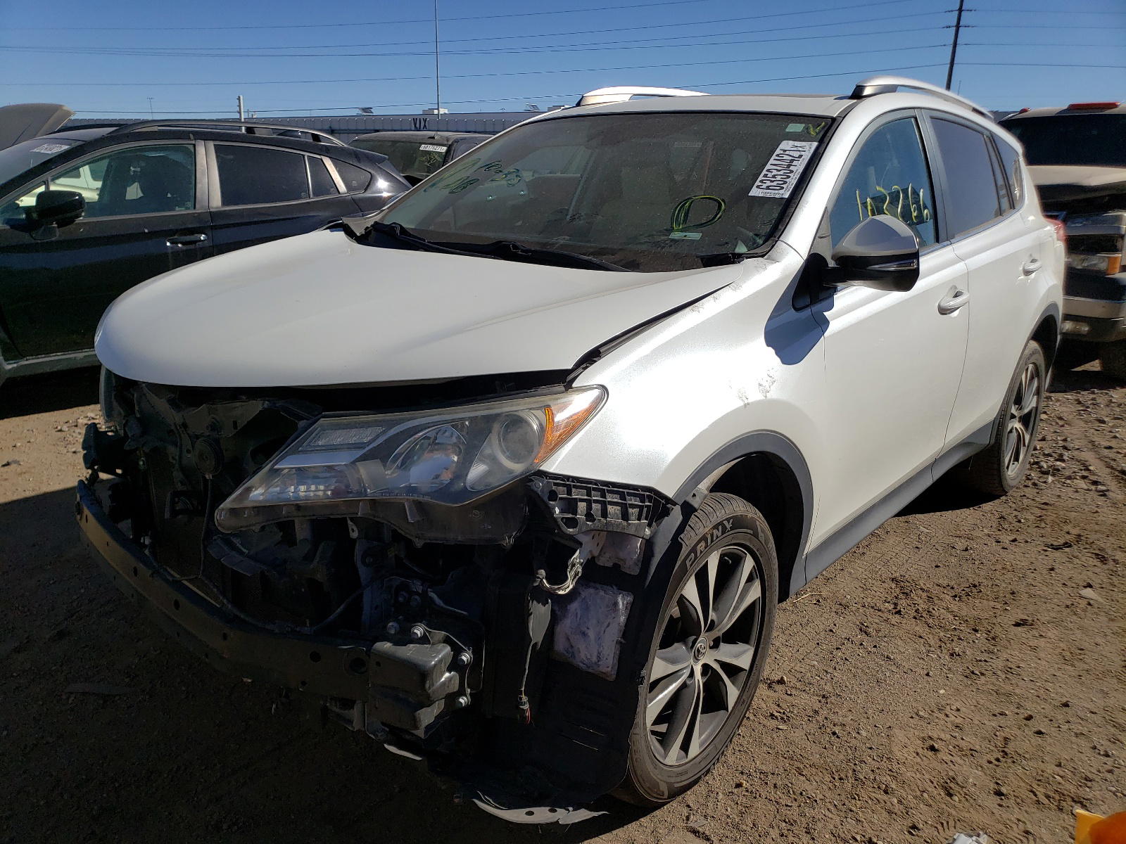 Photo 2 from auction – 2015 TOYOTA RAV4 LIMIT with VIN 2T3DFREV6FW375971