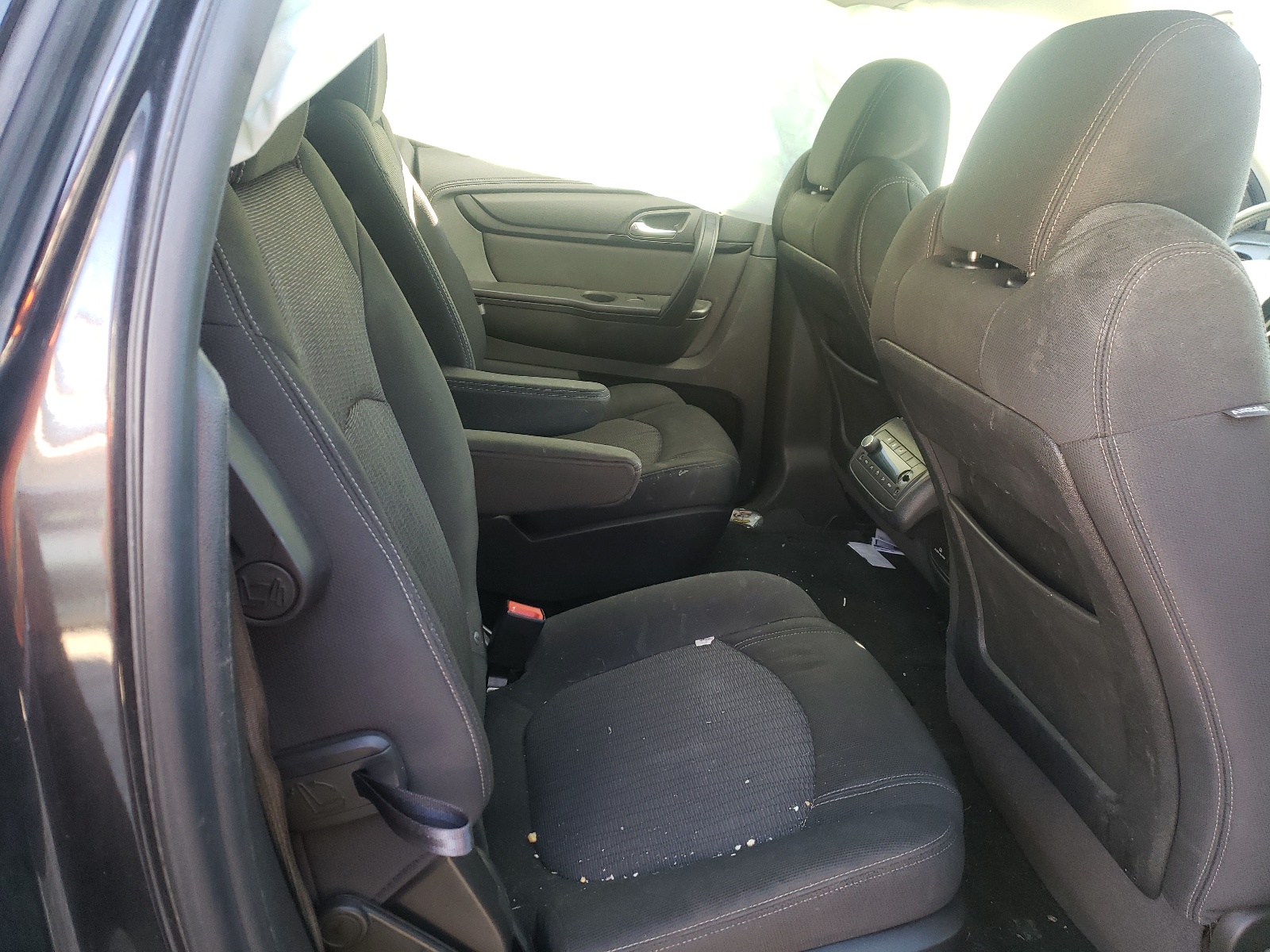 Photo 6 from auction – 2013 CHEVROLET TRAVERSE L with VIN 1GNKRGKD2DJ200781