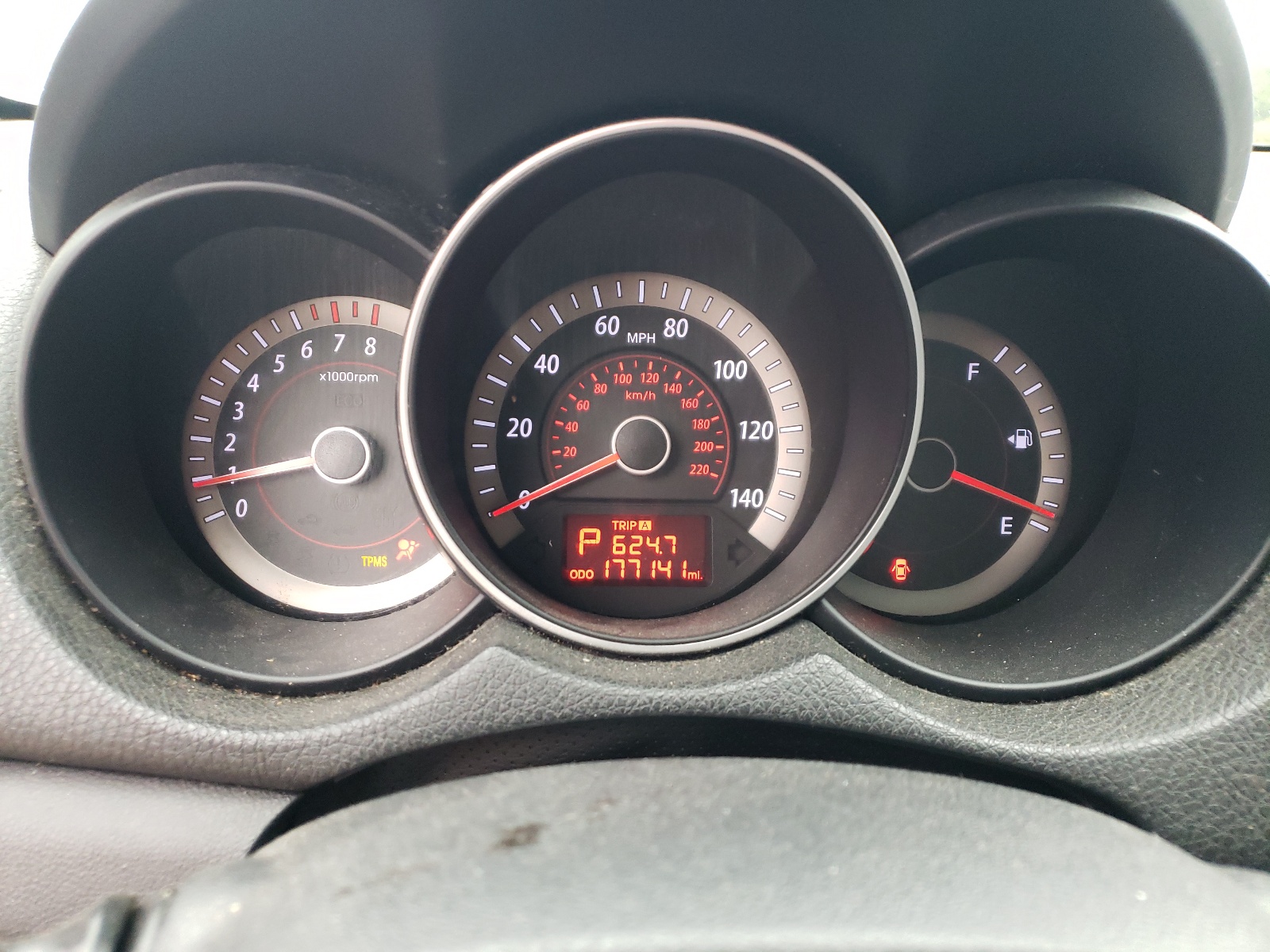 صورة رقم 8 من المزاد - 2010 KIA FORTE EX مع VIN KNAFU4A28A5228836