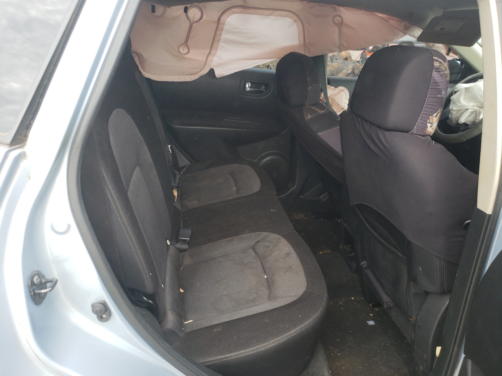 Photo 6 from auction – 2013 NISSAN ROGUE S with VIN JN8AS5MT1DW030700