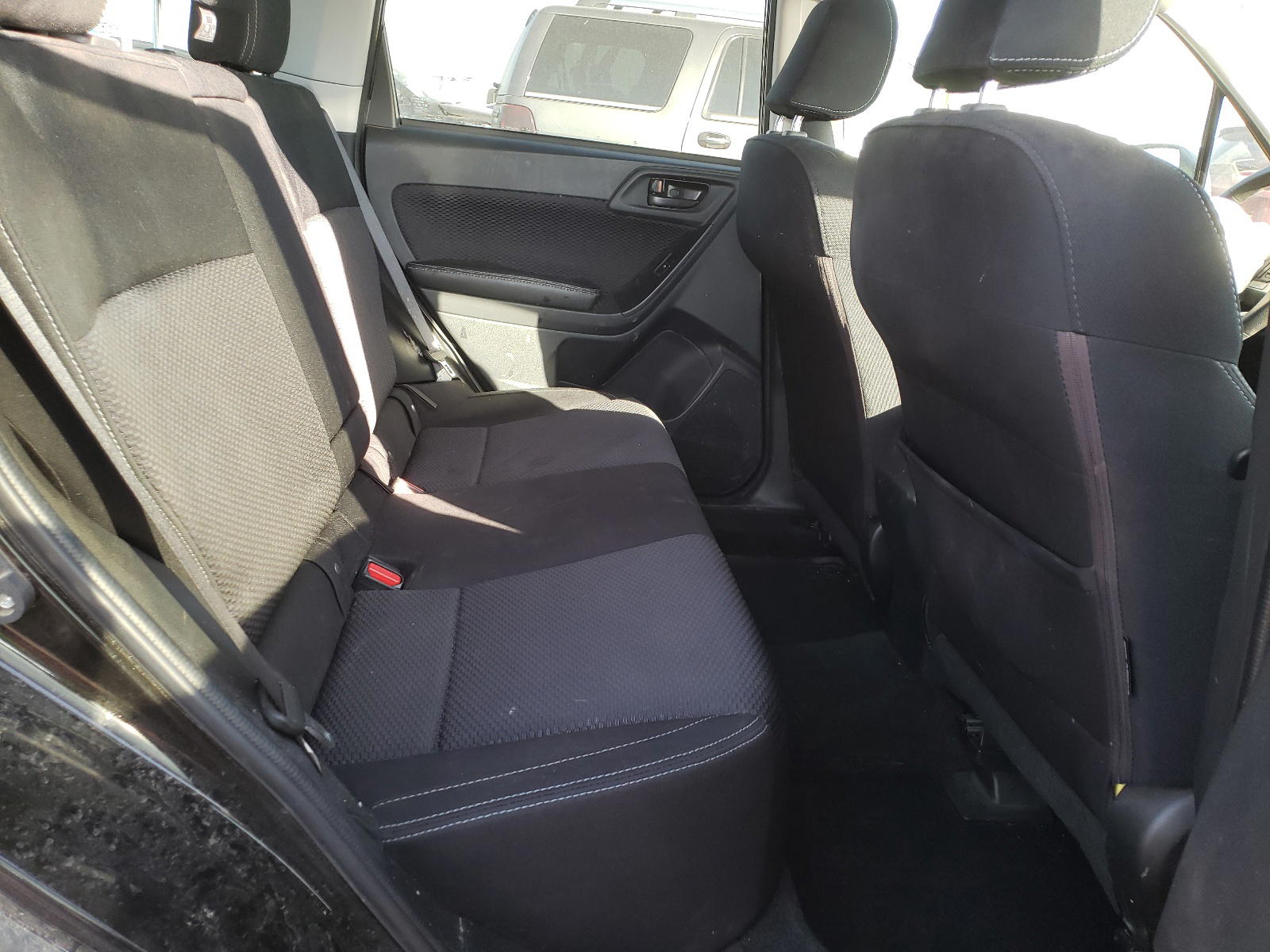 Photo 6 from auction – 2018 SUBARU FORESTER 2 with VIN JF2SJAEC6JH592314