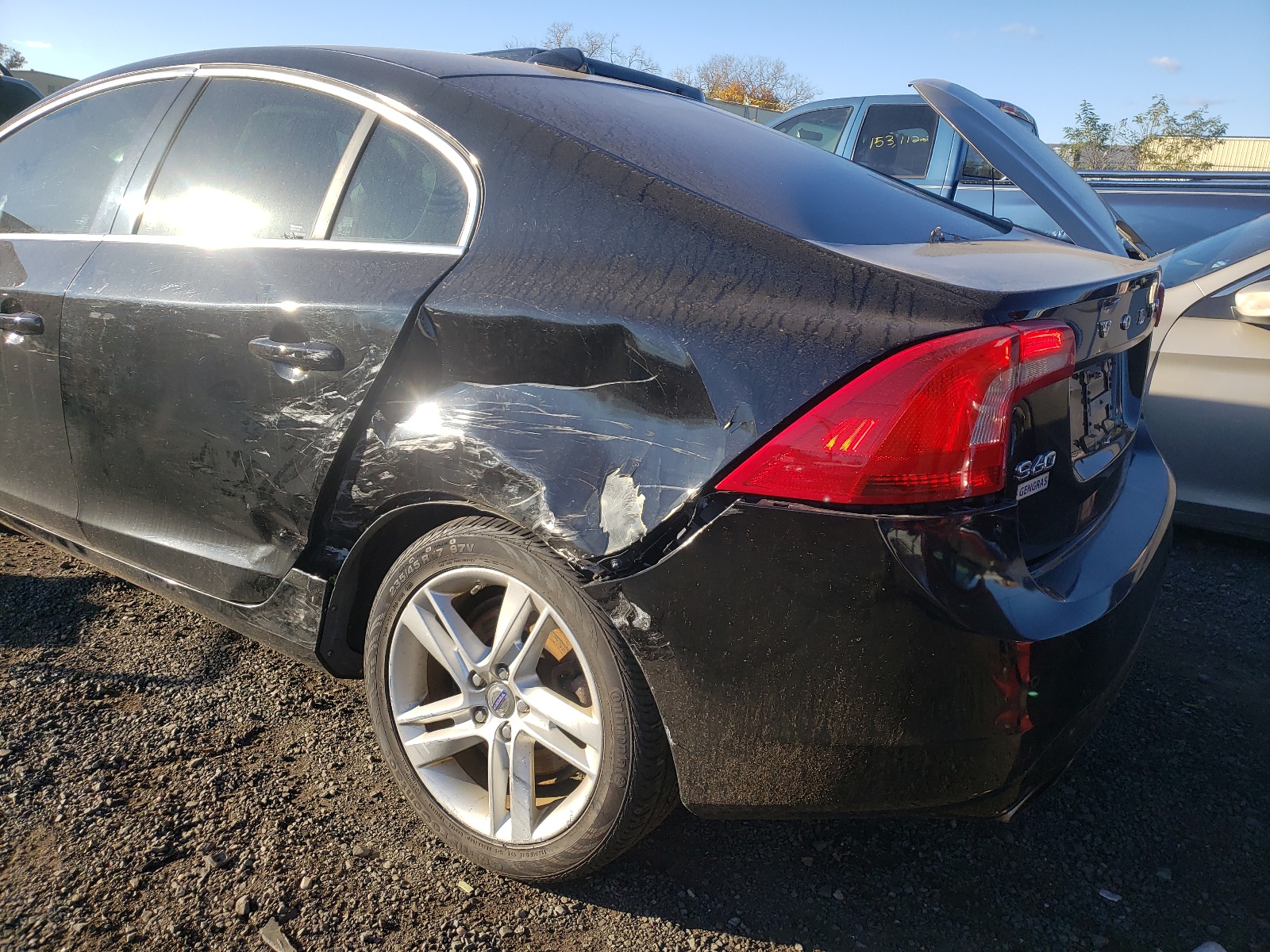 Photo 9 from auction – 2015 VOLVO S60 PREMIE with VIN YV1612TK5F1333050