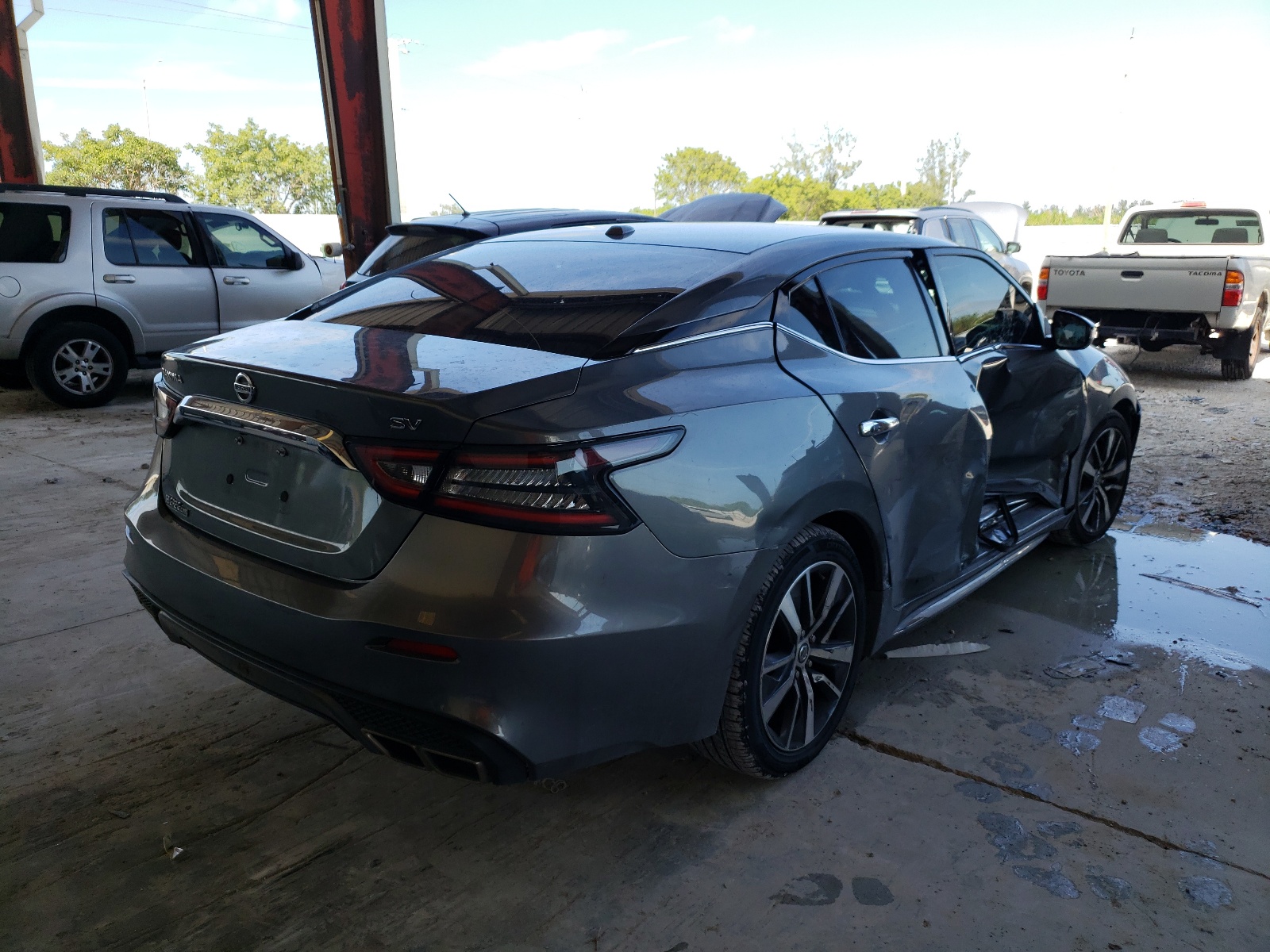 Photo 4 from auction – 2019 NISSAN MAXIMA S with VIN 1N4AA6AV2KC370582