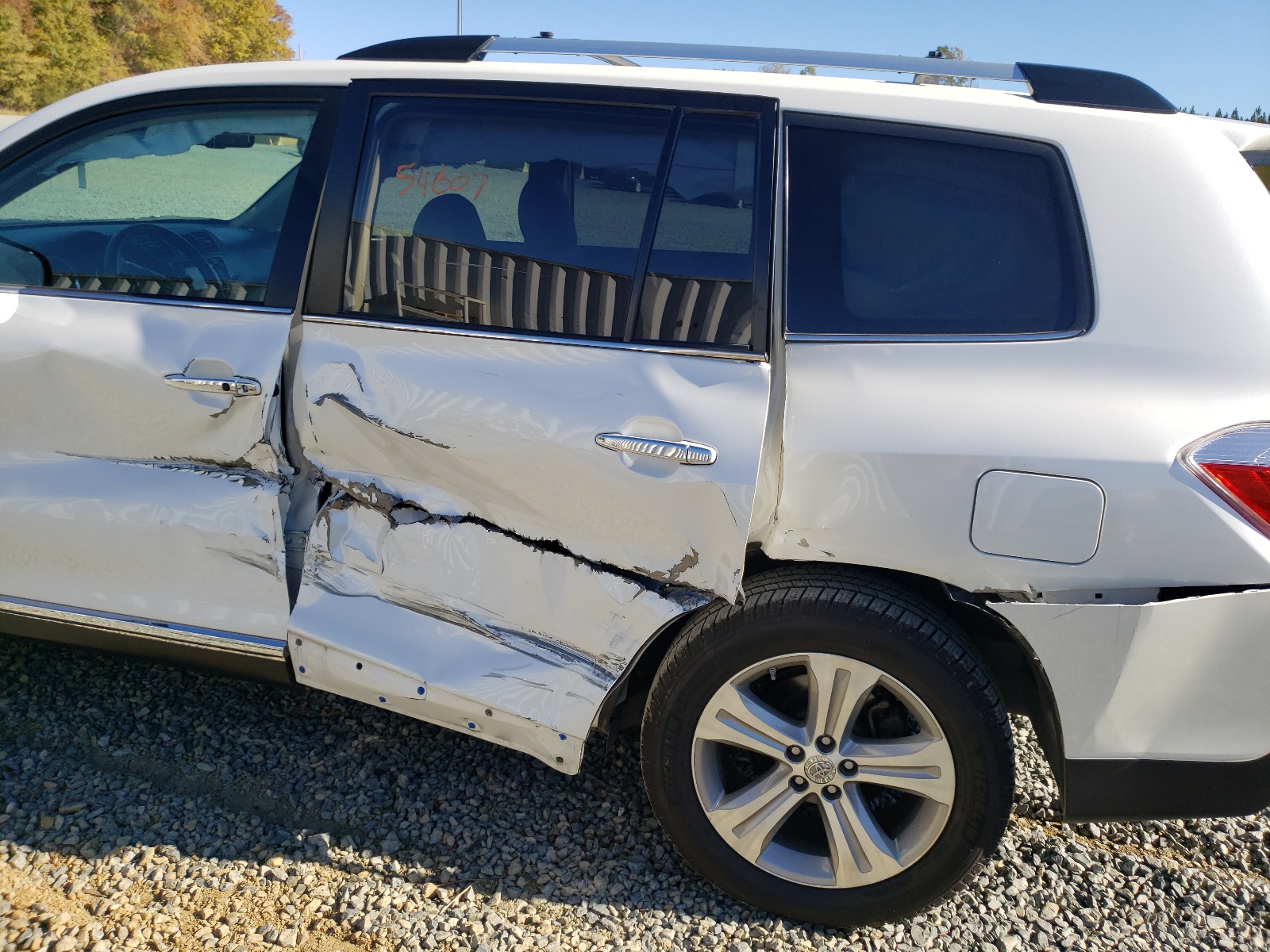 Foto 9 de la subasta – 2013 TOYOTA HIGHLANDER con VIN 5TDYK3EH2DS121855