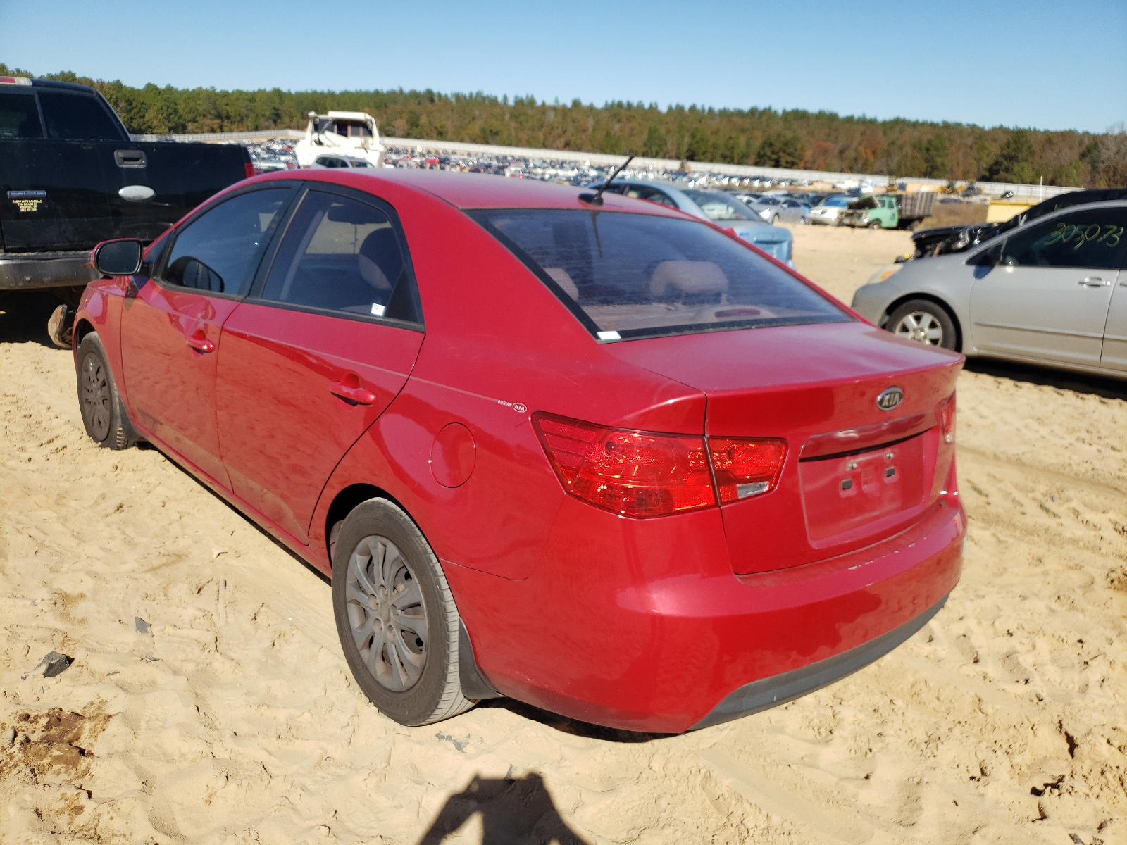 Photo 3 from auction – 2013 KIA FORTE EX with VIN KNAFU4A25D5729784