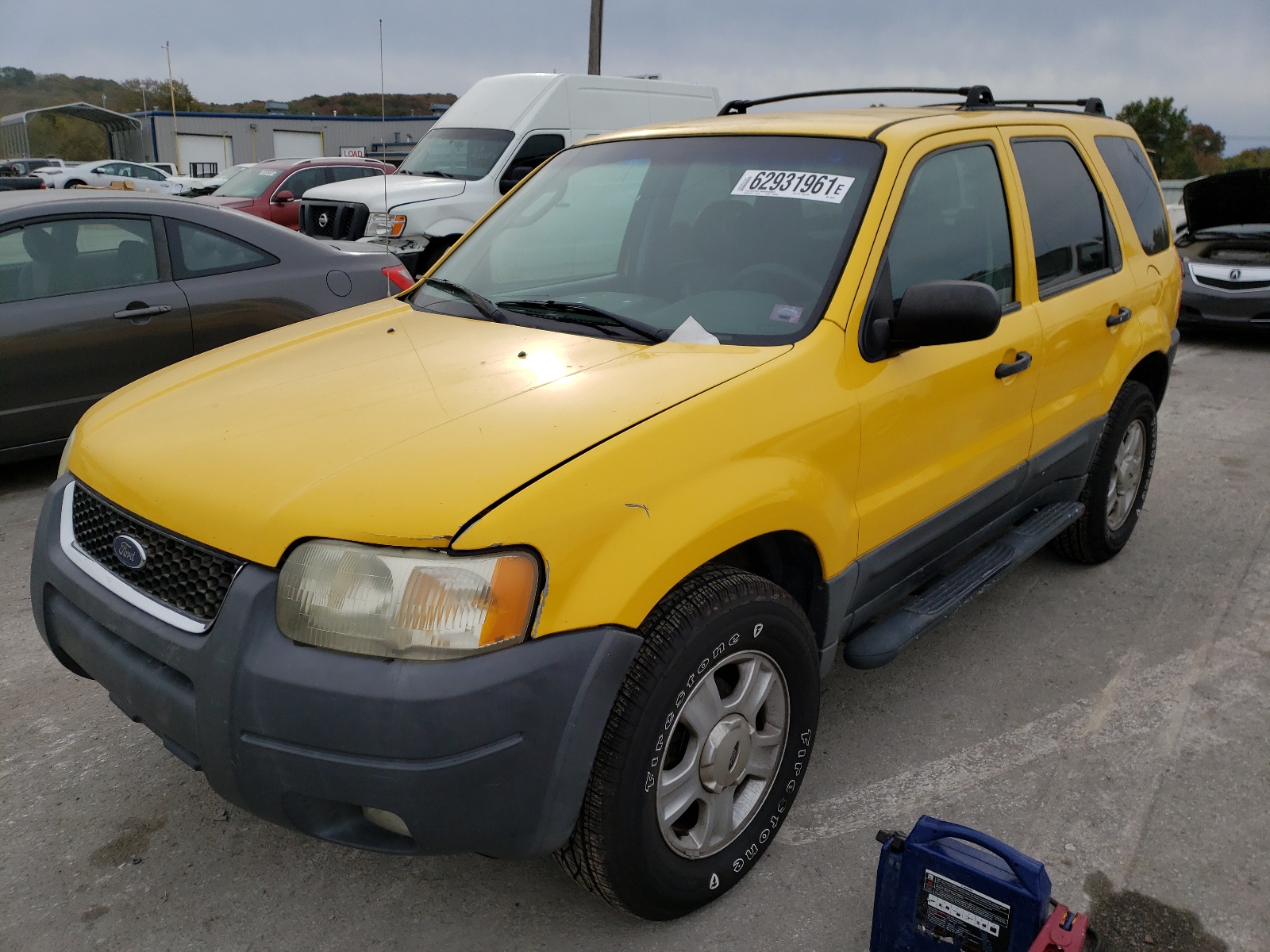 Photo 2 from auction – 2003 FORD ESCAPE XLT with VIN 1FMYU03103KA69321