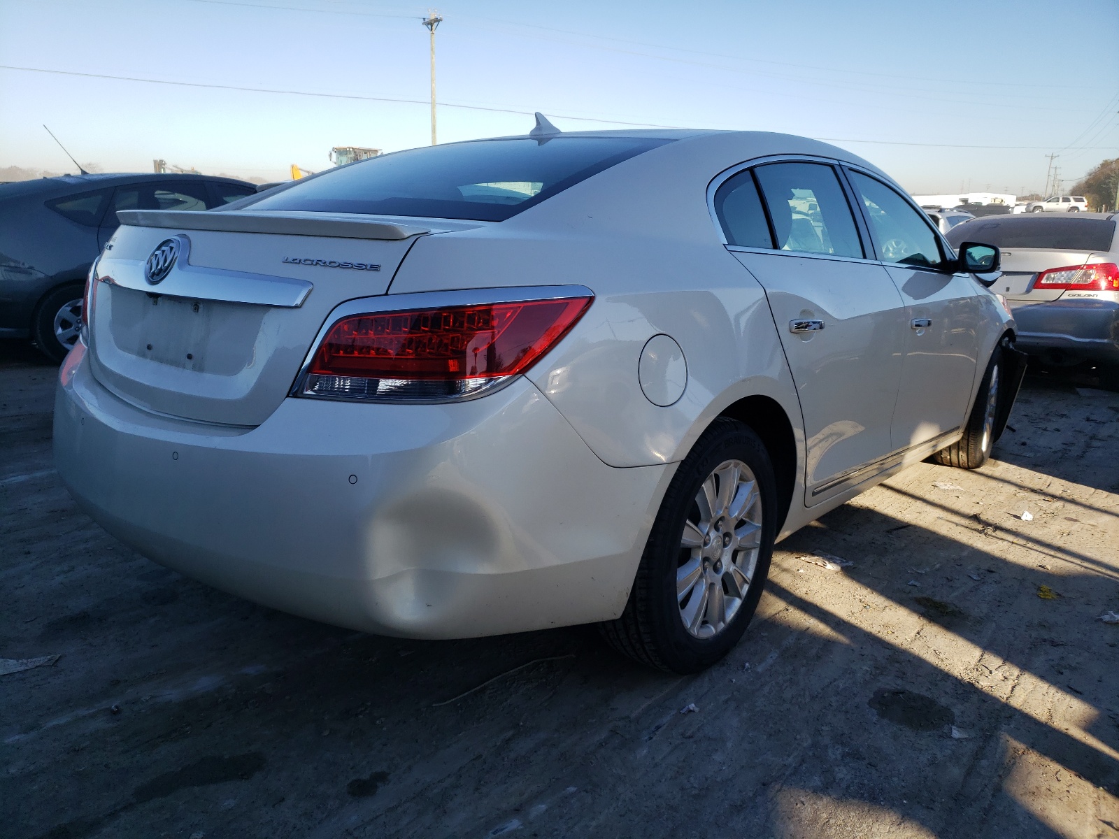 Photo 4 from auction – 2013 BUICK LACROSSE with VIN 1G4GC5ER0DF321402