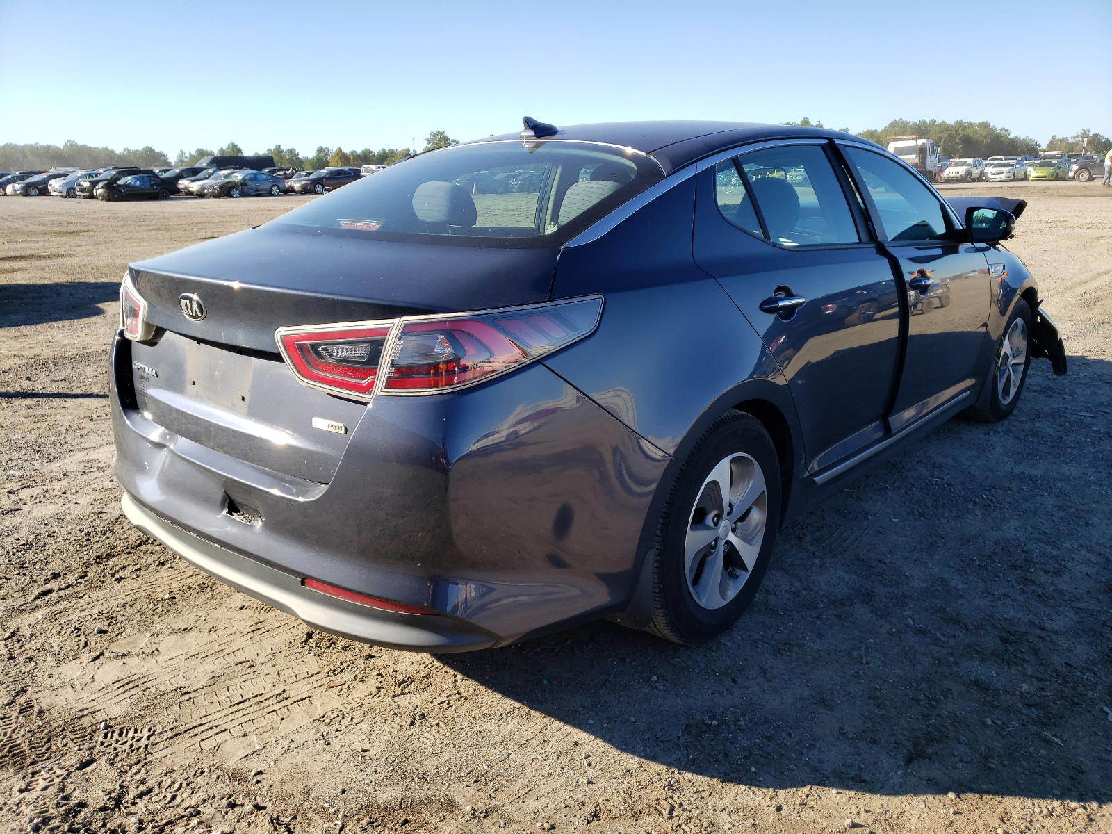 Photo 4 from auction – 2014 KIA OPTIMA HYB with VIN KNAGM4AD5E5071231