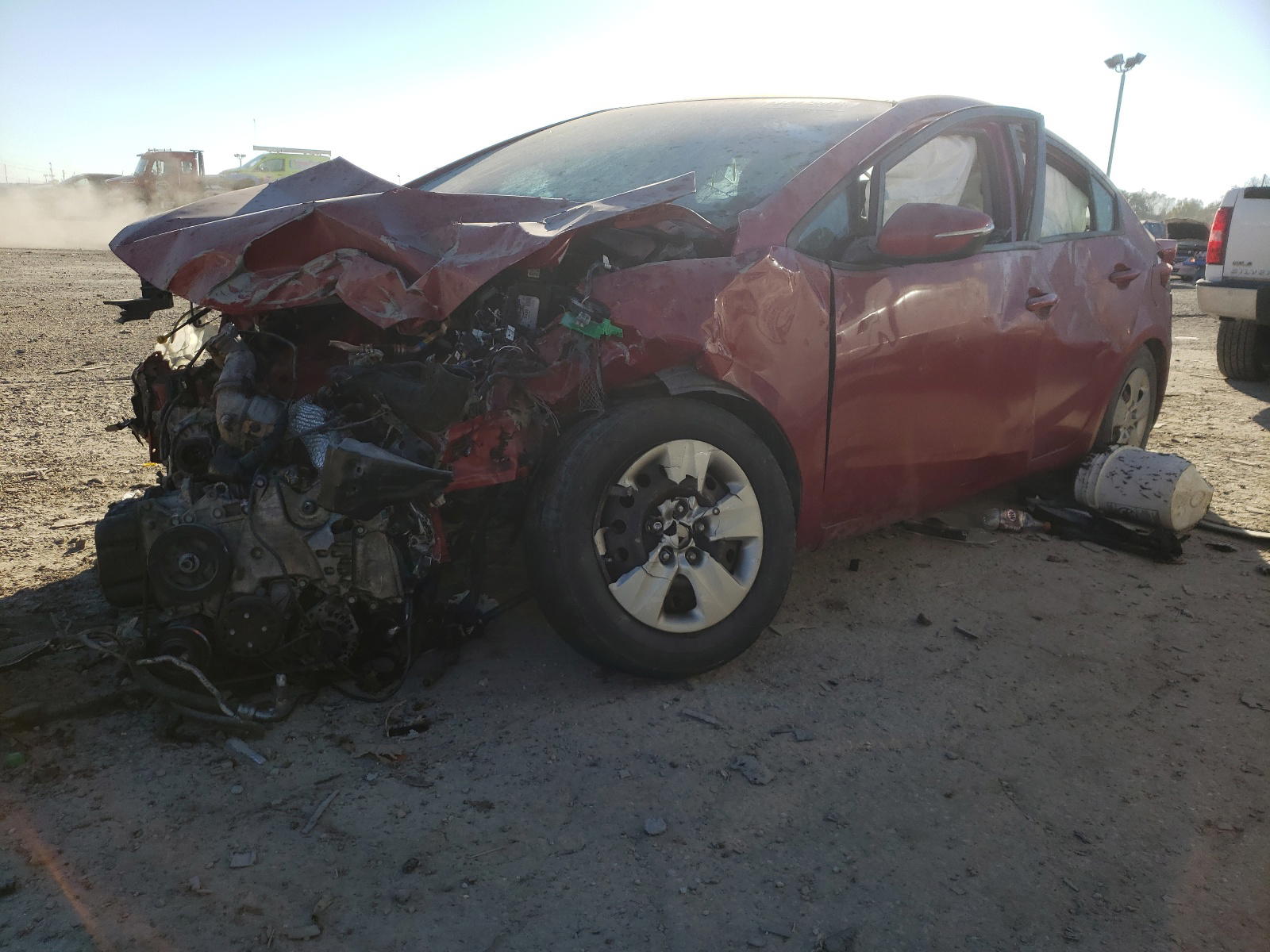 Photo 2 from auction – 2015 KIA FORTE LX with VIN KNAFX4A68F5434319