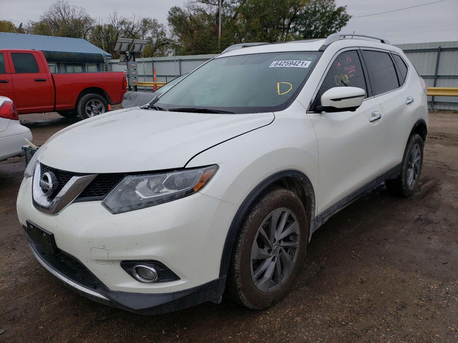 Photo 2 from auction – 2016 NISSAN ROGUE S with VIN 5N1AT2MV7GC733146