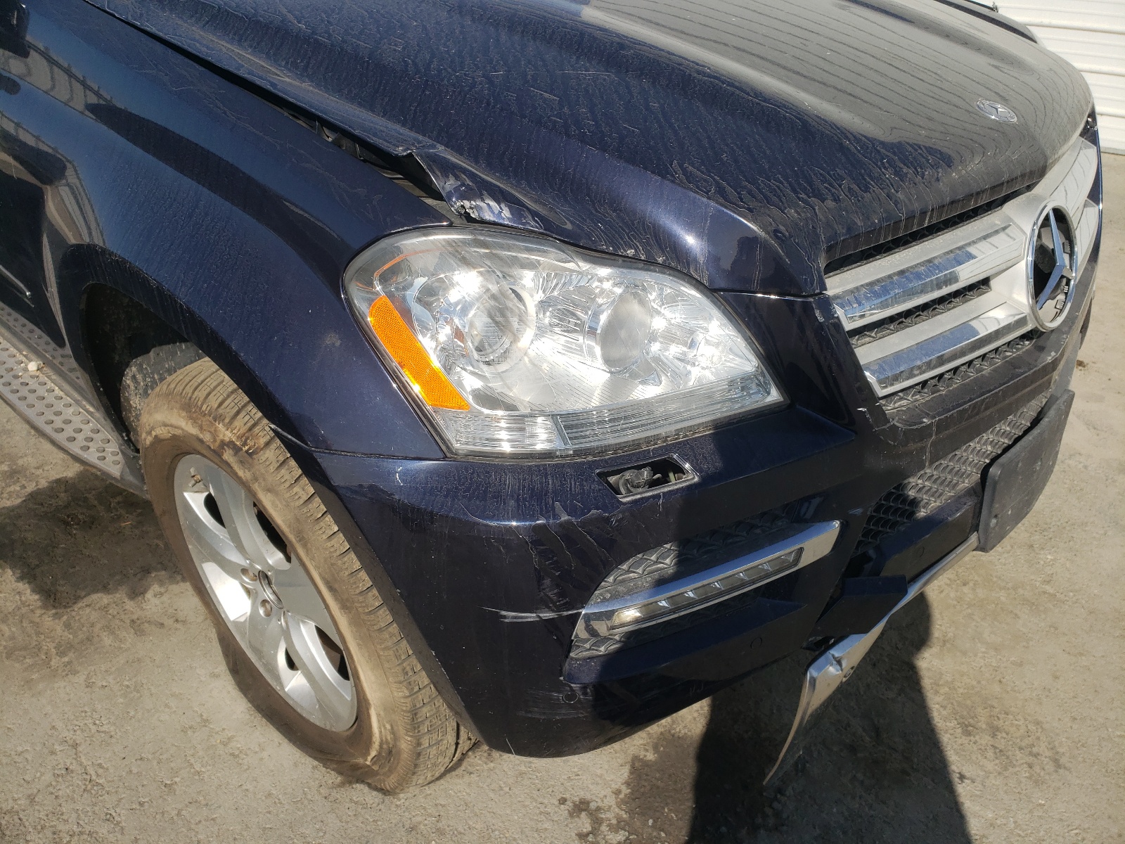 Photo 9 from auction – 2012 MERCEDES-BENZ GL 450 with VIN 4JGBF7BE3CA778991