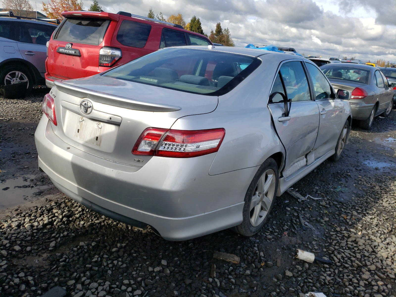 Photo 4 from auction – 2011 TOYOTA CAMRY BASE with VIN 4T1BF3EK1BU189400