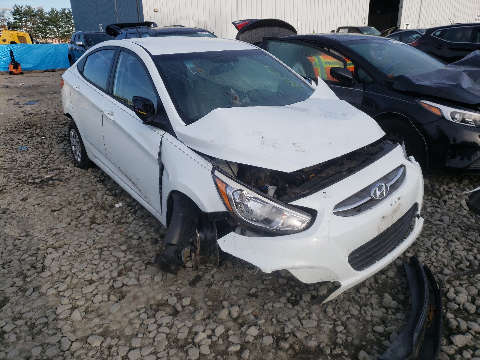 HYUNDAI ACCENT SE 2016 with VIN KMHCT4AE7GU043173 - Photo from auction