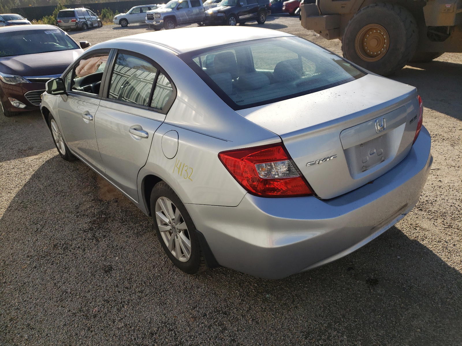 Photo 3 from auction – 2012 HONDA CIVIC EX with VIN 2HGFB2F88CH547449