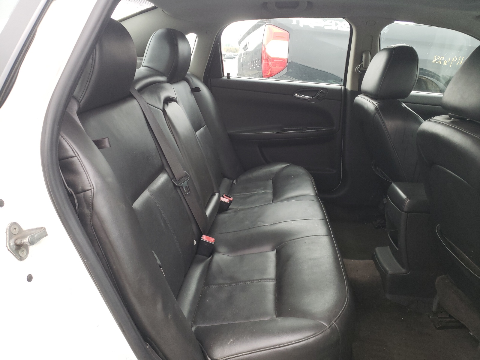 Photo 6 from auction – 2014 CHEVROLET IMPALA LIM with VIN 2G1WC5E3XE1118837