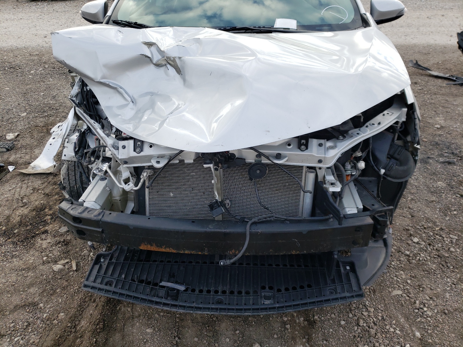 Photo 7 from auction – 2018 TOYOTA COROLLA L with VIN 5YFBURHE7JP748186