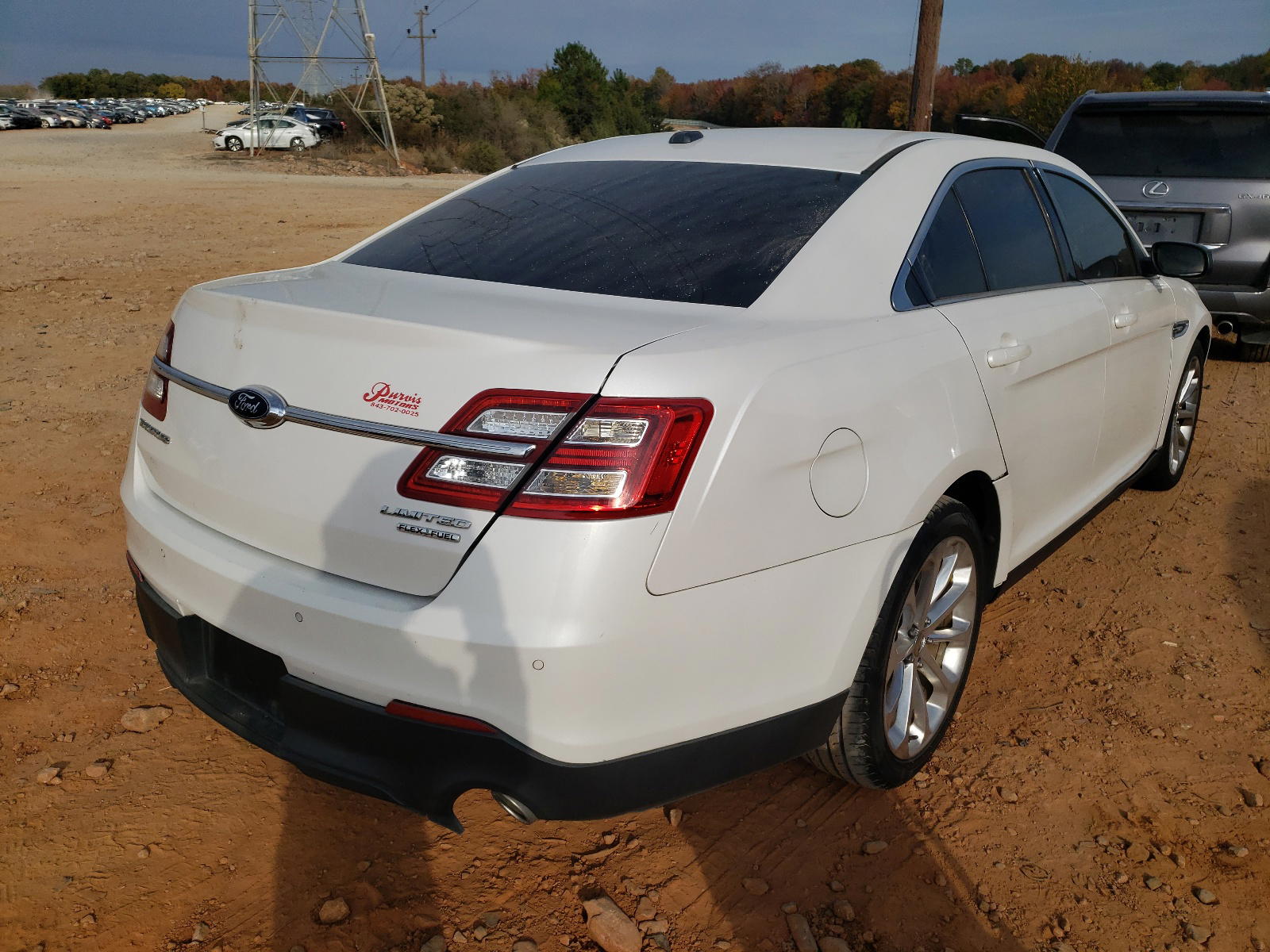 Photo 4 from auction – 2014 FORD TAURUS LIM with VIN 1FAHP2F83EG132729