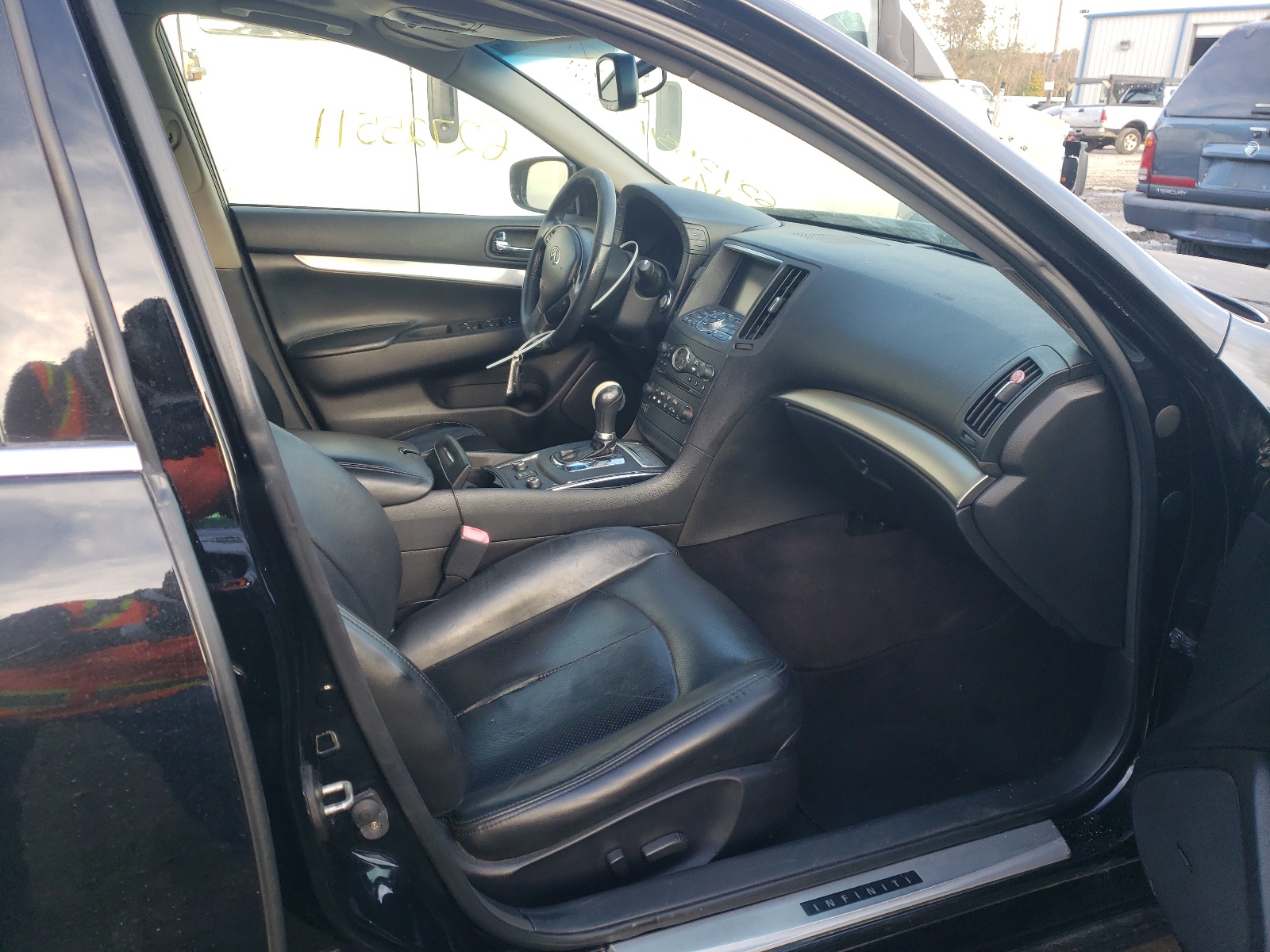 Photo 5 from auction – 2012 INFINITI G37 with VIN JN1CV6AR5CM670349