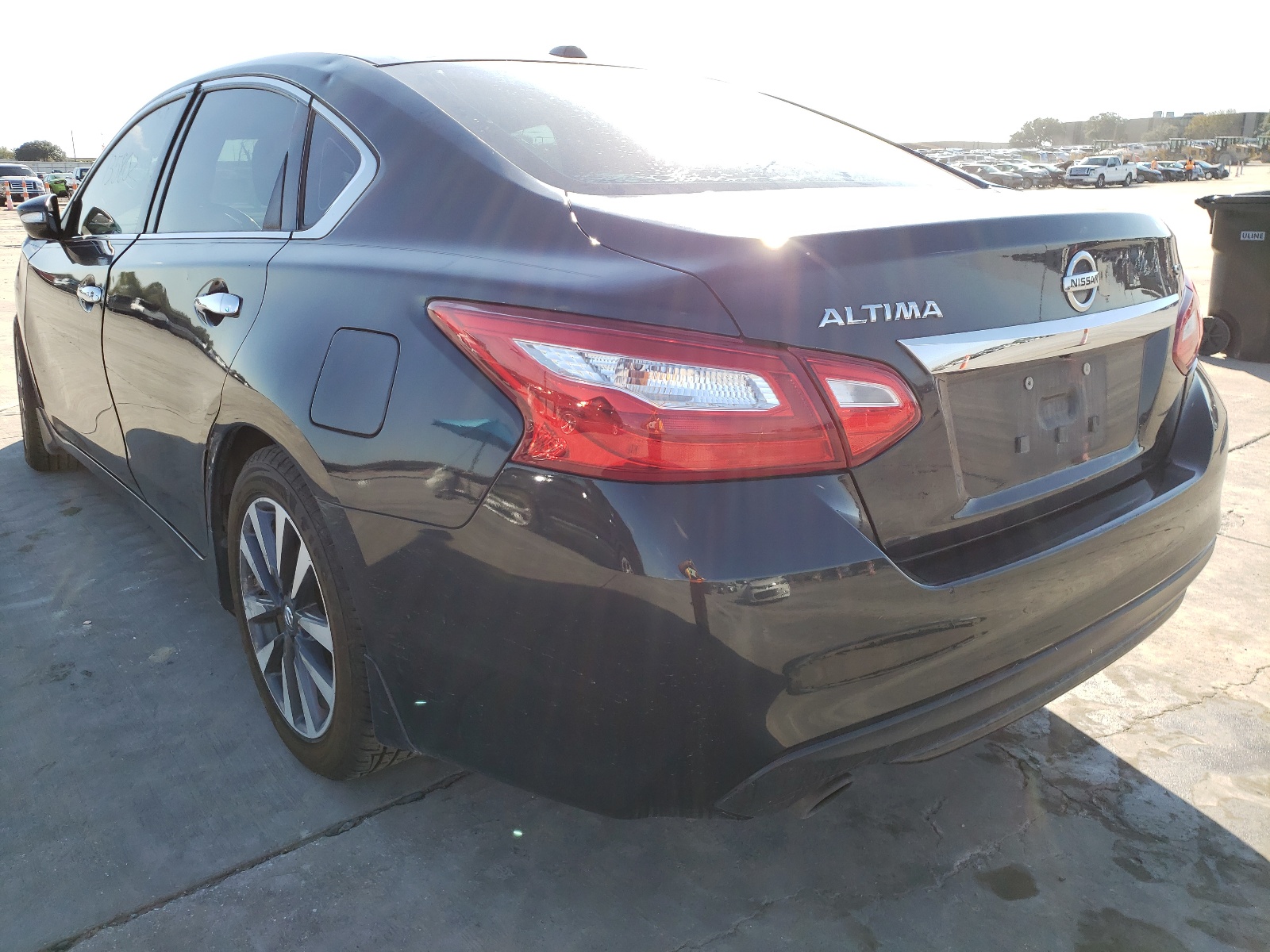 Photo 3 from auction – 2016 NISSAN ALTIMA 2.5 with VIN 1N4AL3AP9GC269718