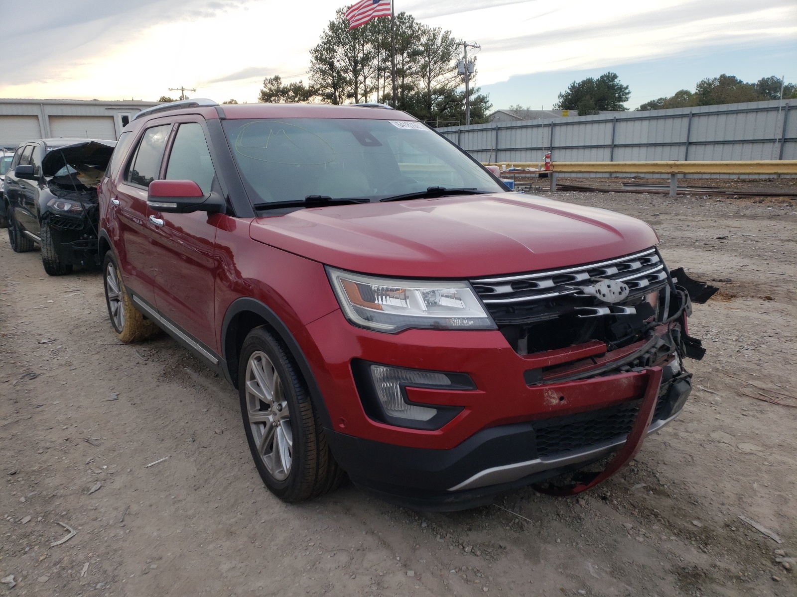 Photo 1 from auction – 2017 FORD EXPLORER L with VIN 1FM5K7F8XHGB50136