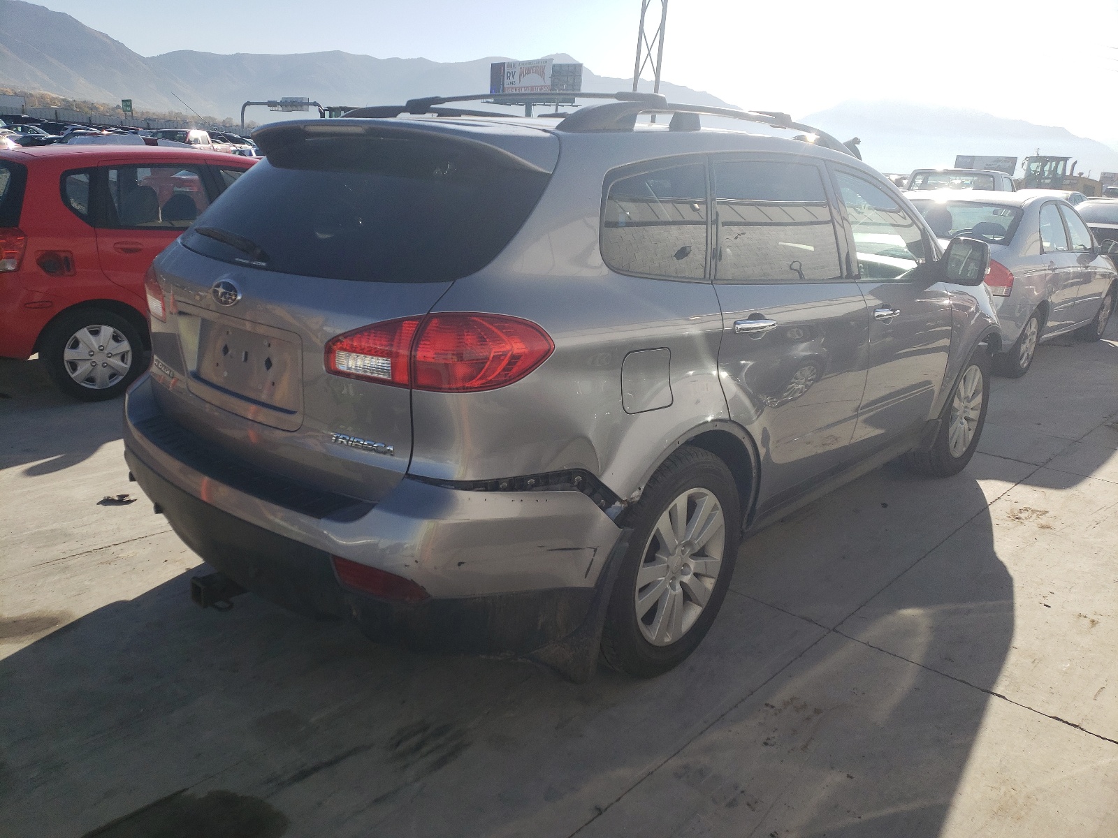 Photo 4 from auction – 2008 SUBARU TRIBECA LI with VIN 4S4WX97D384419107