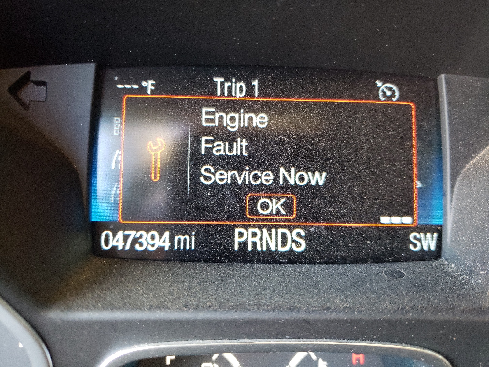 Photo 8 from auction – 2019 FORD ESCAPE SE with VIN 1FMCU0GD2KUB05317