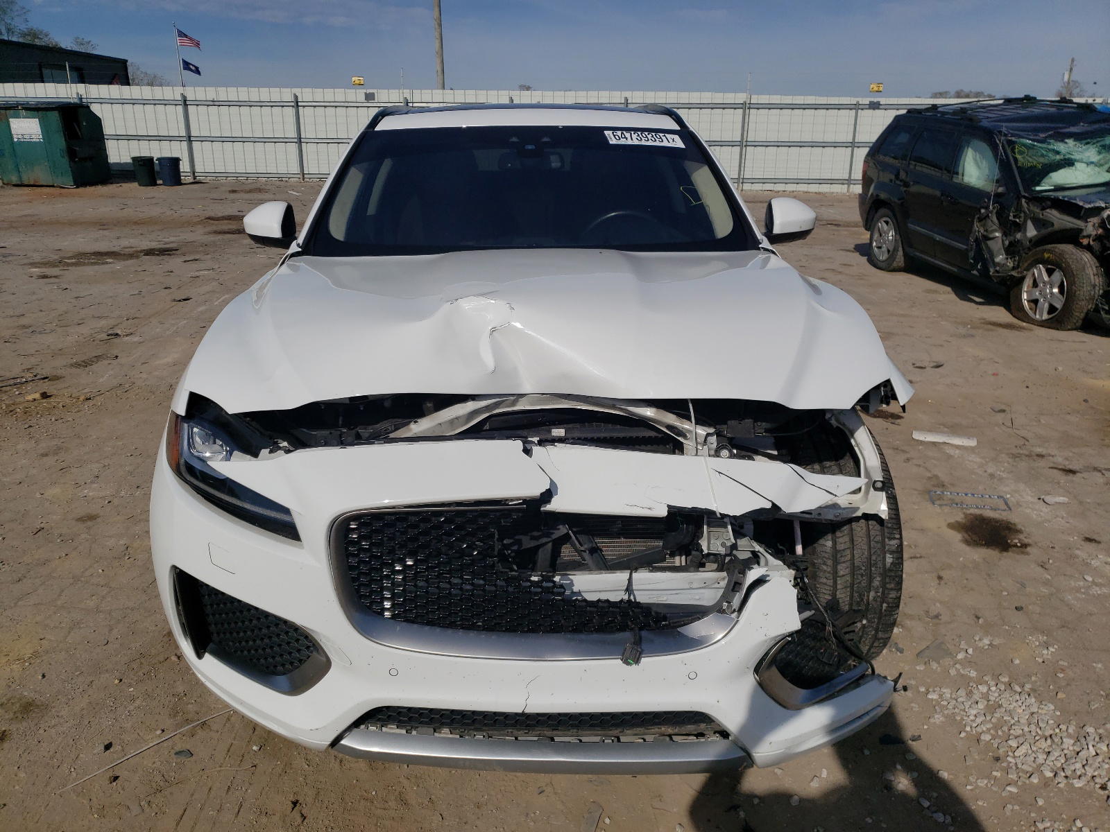 Photo 9 from auction – 2017 JAGUAR F-PACE S with VIN SADCM2BVXHA097448