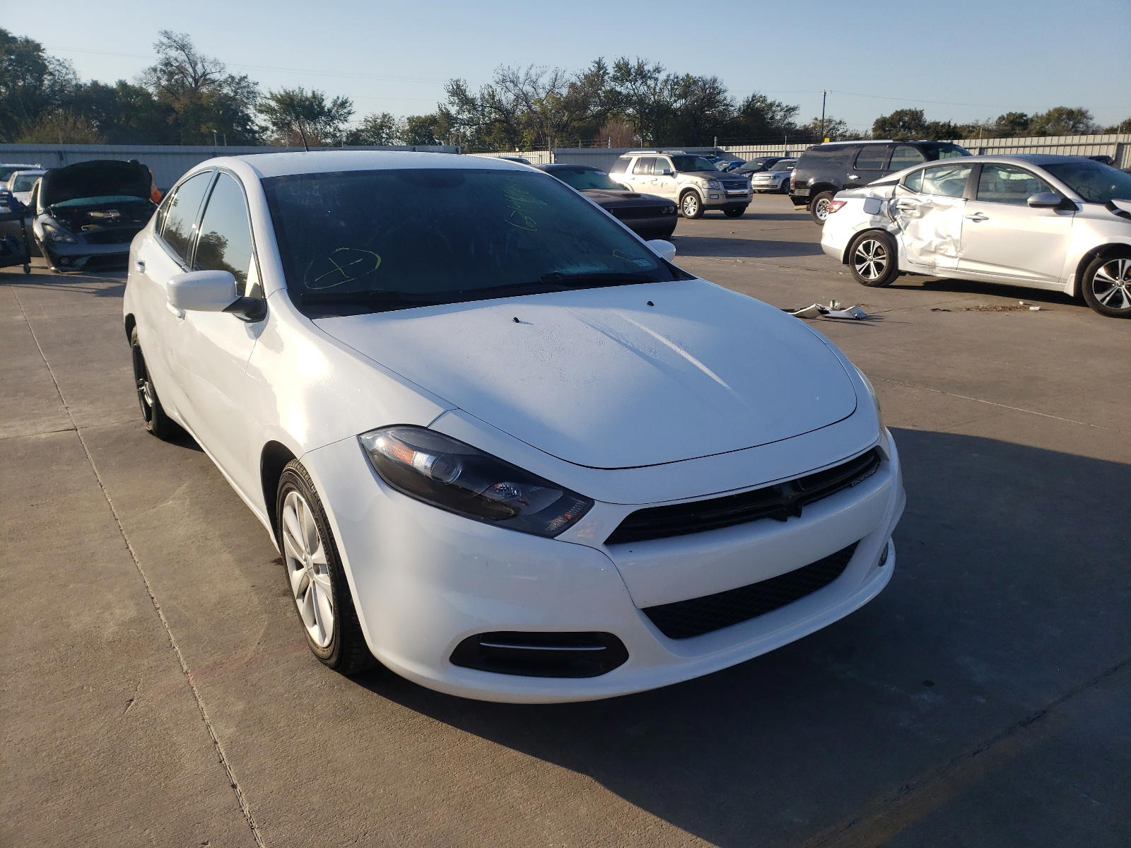 DODGE DART SXT 2014 with VIN 1C3CDFBBXED702270 - Photo from auction