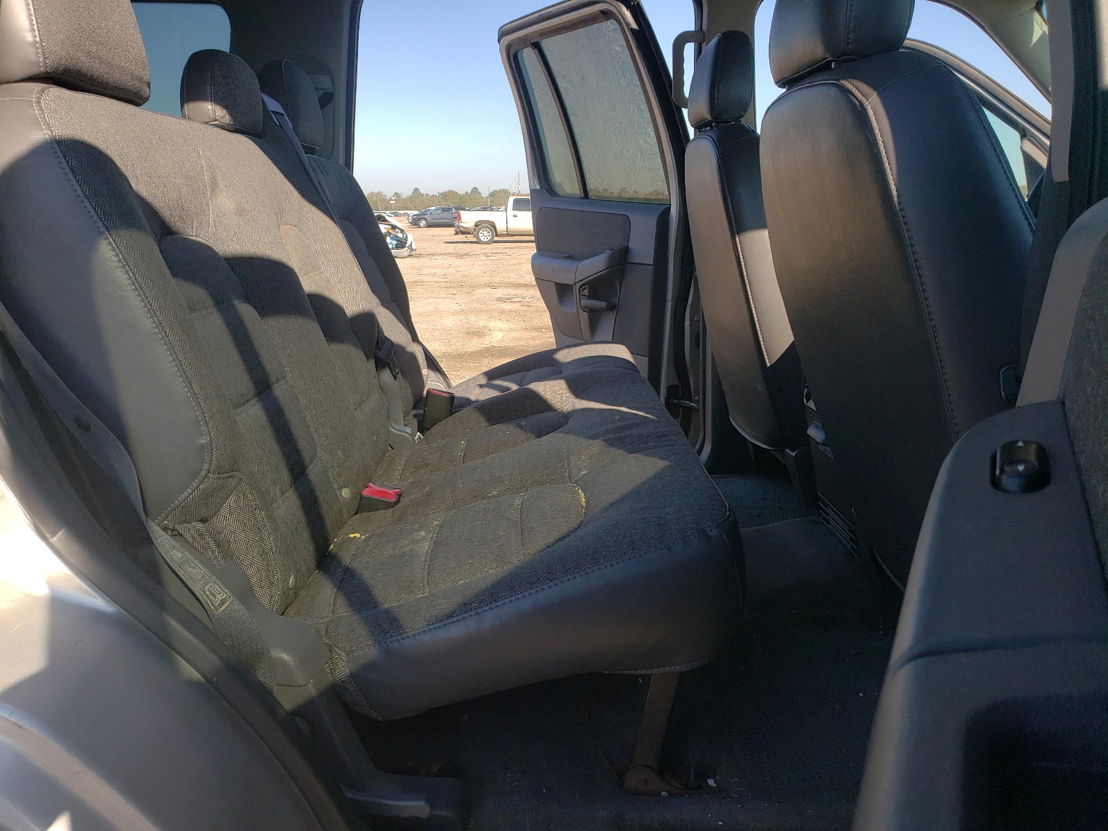 Photo 6 from auction – 2003 FORD EXPLORER X with VIN 1FMZU62K33ZB05835