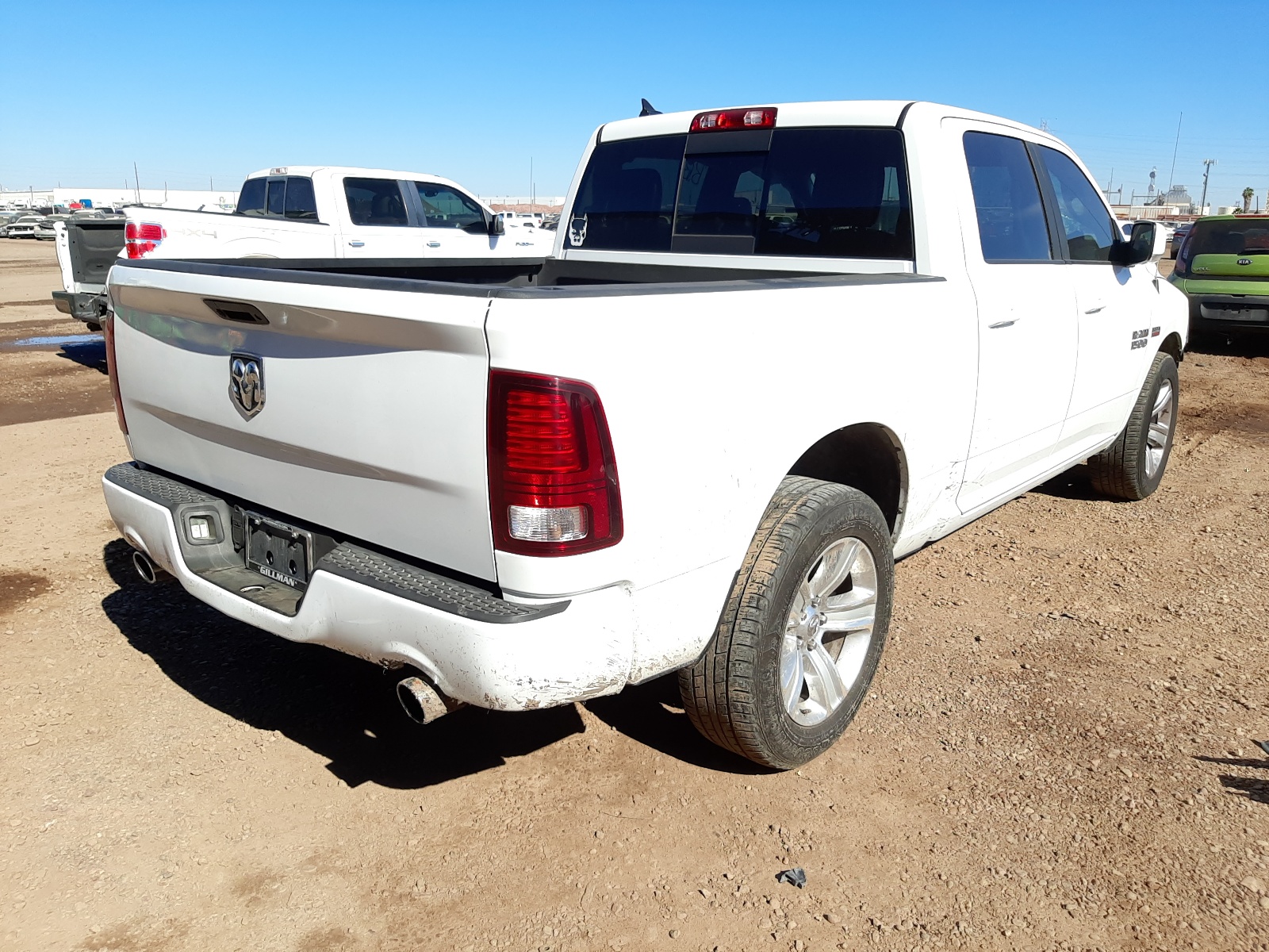 Photo 4 from auction – 2016 RAM 1500 SPORT with VIN 1C6RR6MT6GS369181