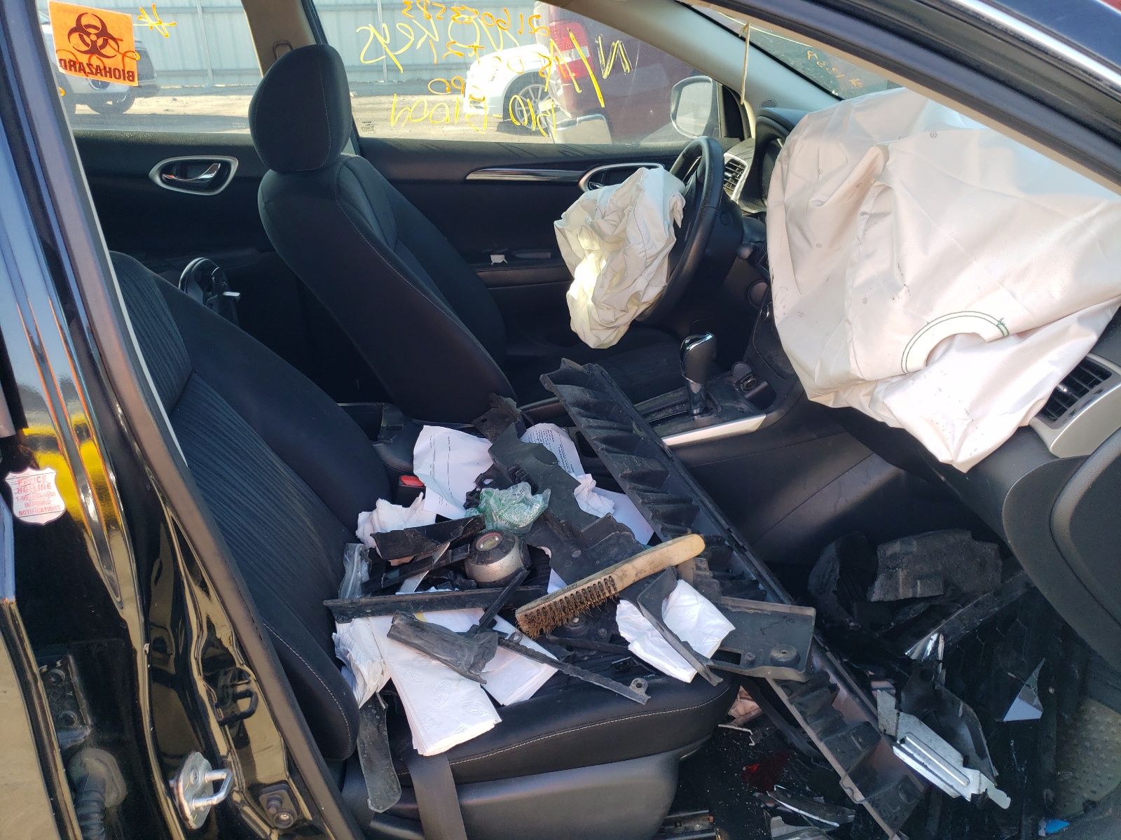 Photo 5 from auction – 2016 NISSAN SENTRA with VIN 3N1AB7AP3FY307246