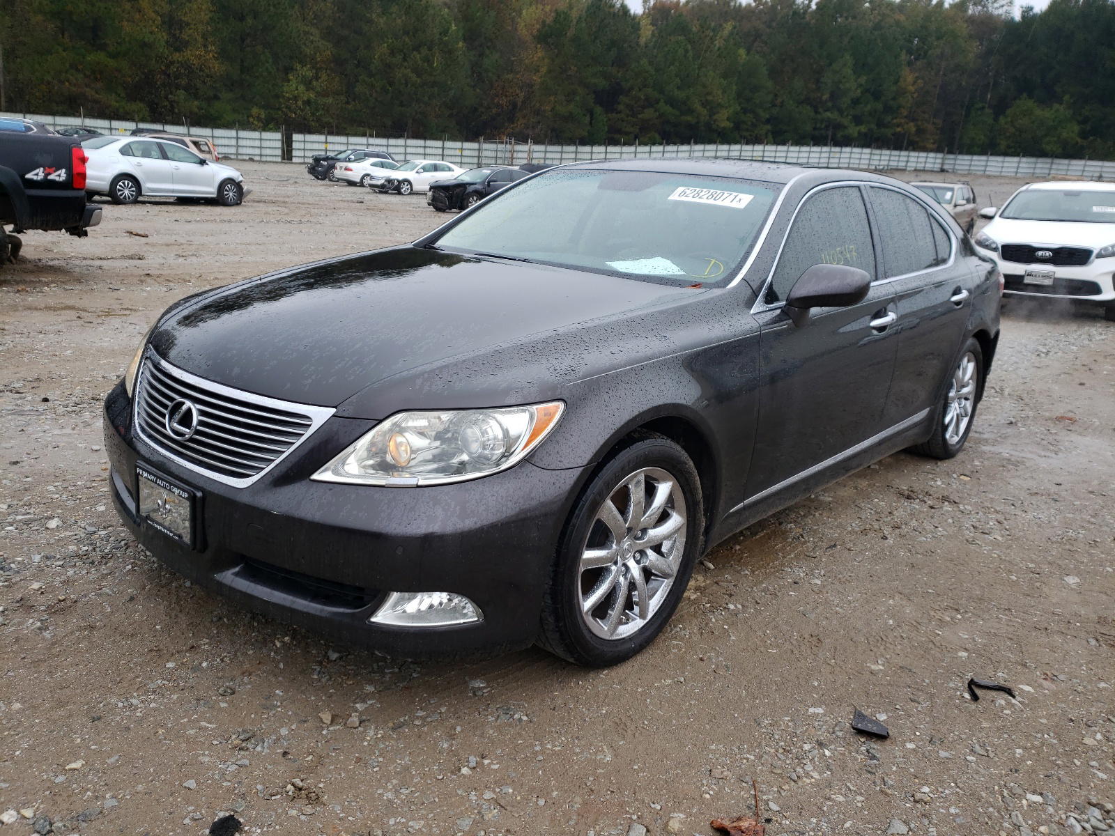 Photo 2 from auction – 2009 LEXUS LS 460 with VIN JTHBL46F895087213