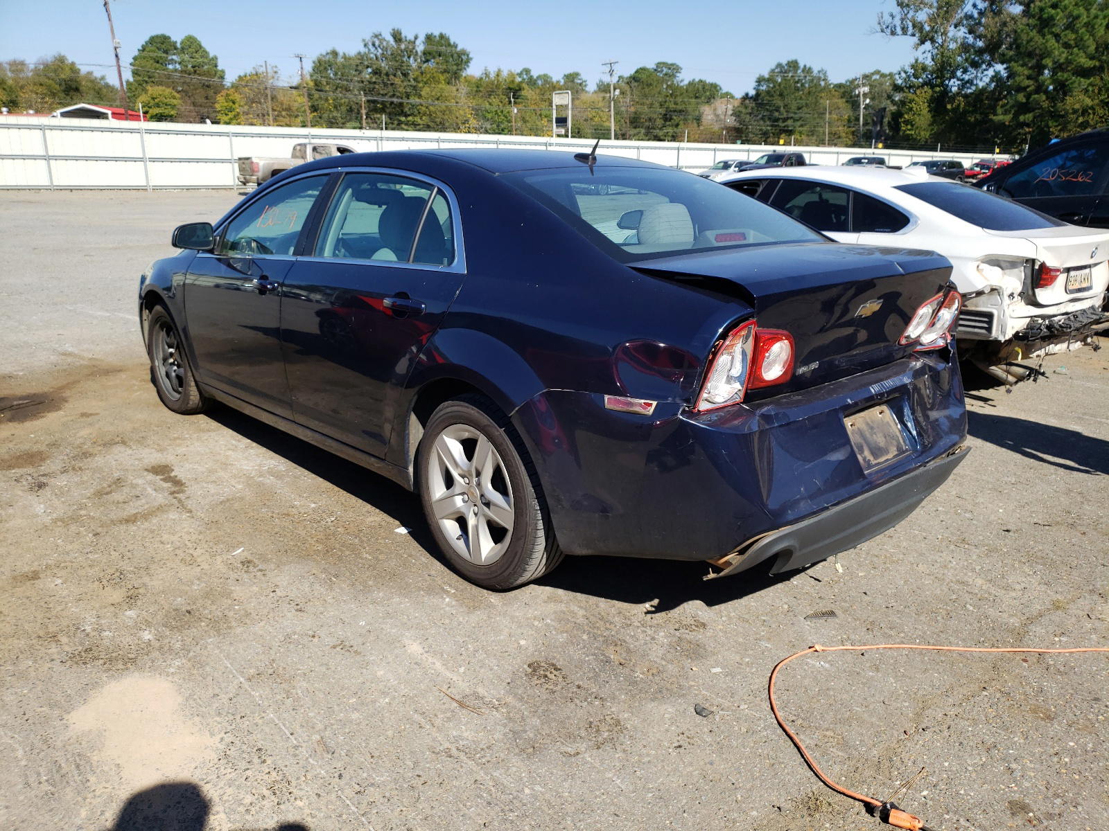 Photo 3 from auction – 2011 CHEVROLET MALIBU with VIN 1G1ZB5E18BF162192