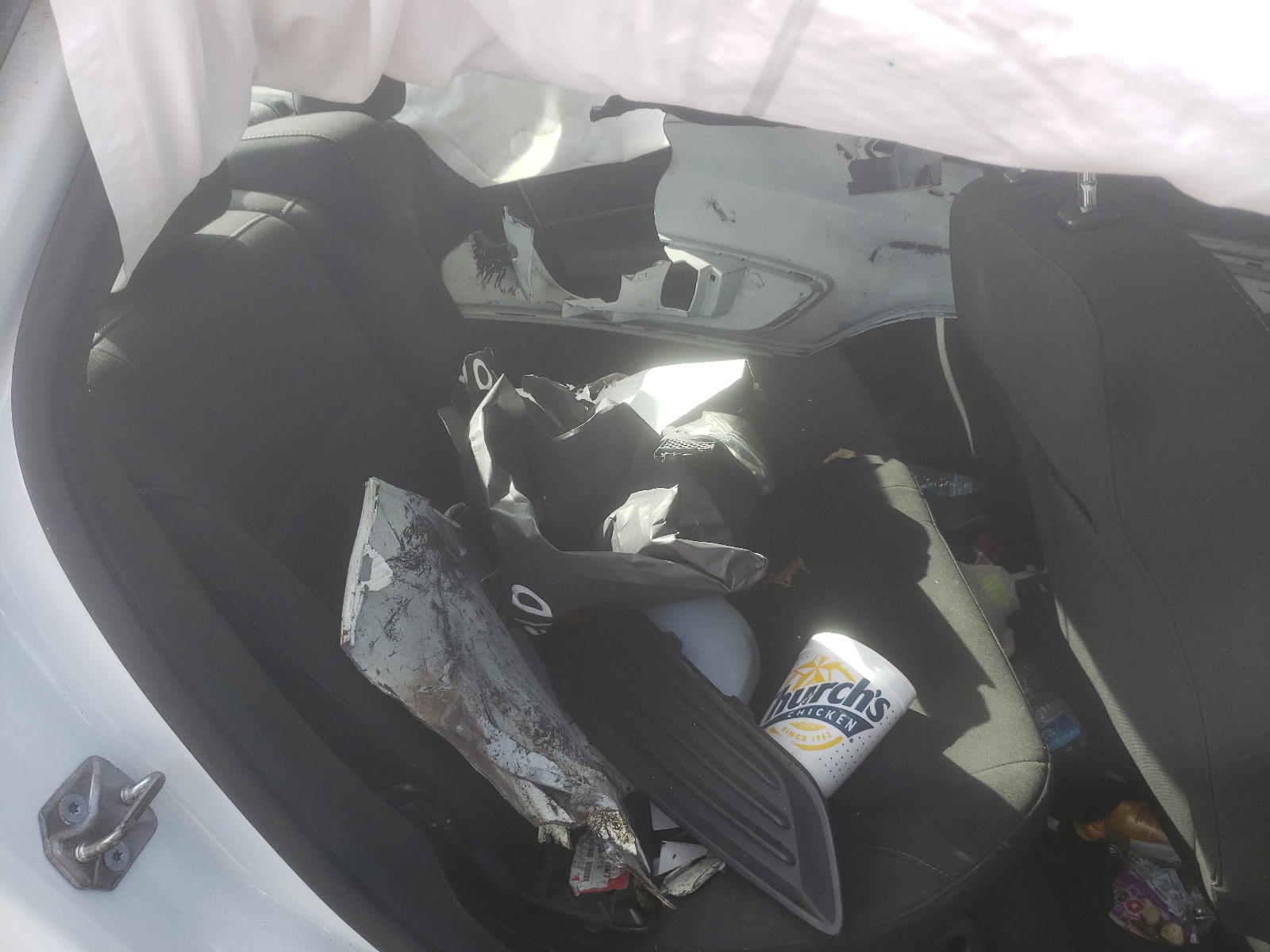 Photo 6 from auction – 2016 FORD FOCUS SE with VIN 1FADP3F22GL305294
