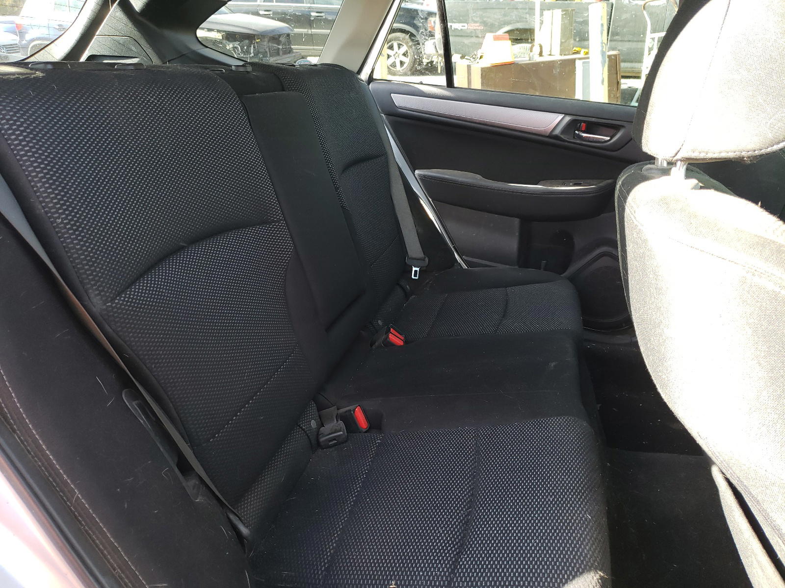 Photo 6 from auction – 2015 SUBARU OUTBACK 2. with VIN 4S4BSAFC5F3281094
