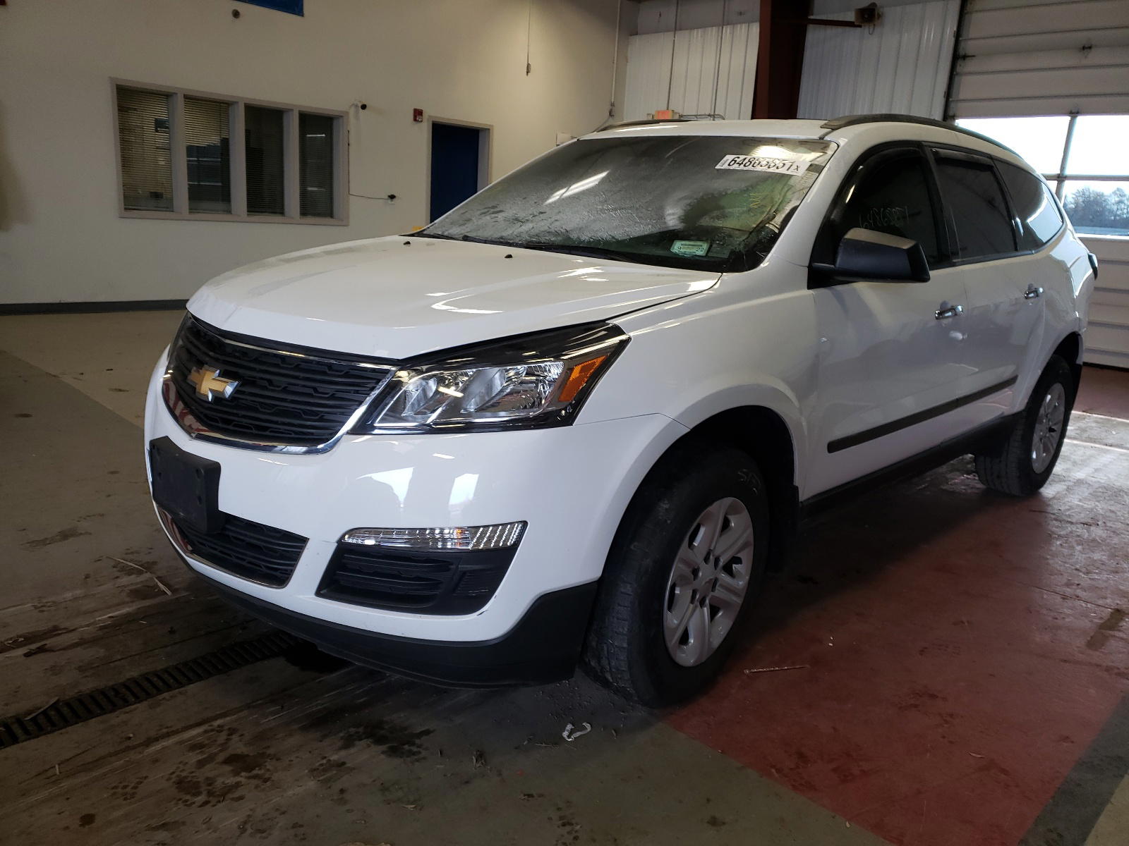 Photo 2 from auction – 2017 CHEVROLET TRAVERSE L with VIN 1GNKRFED4HJ249945