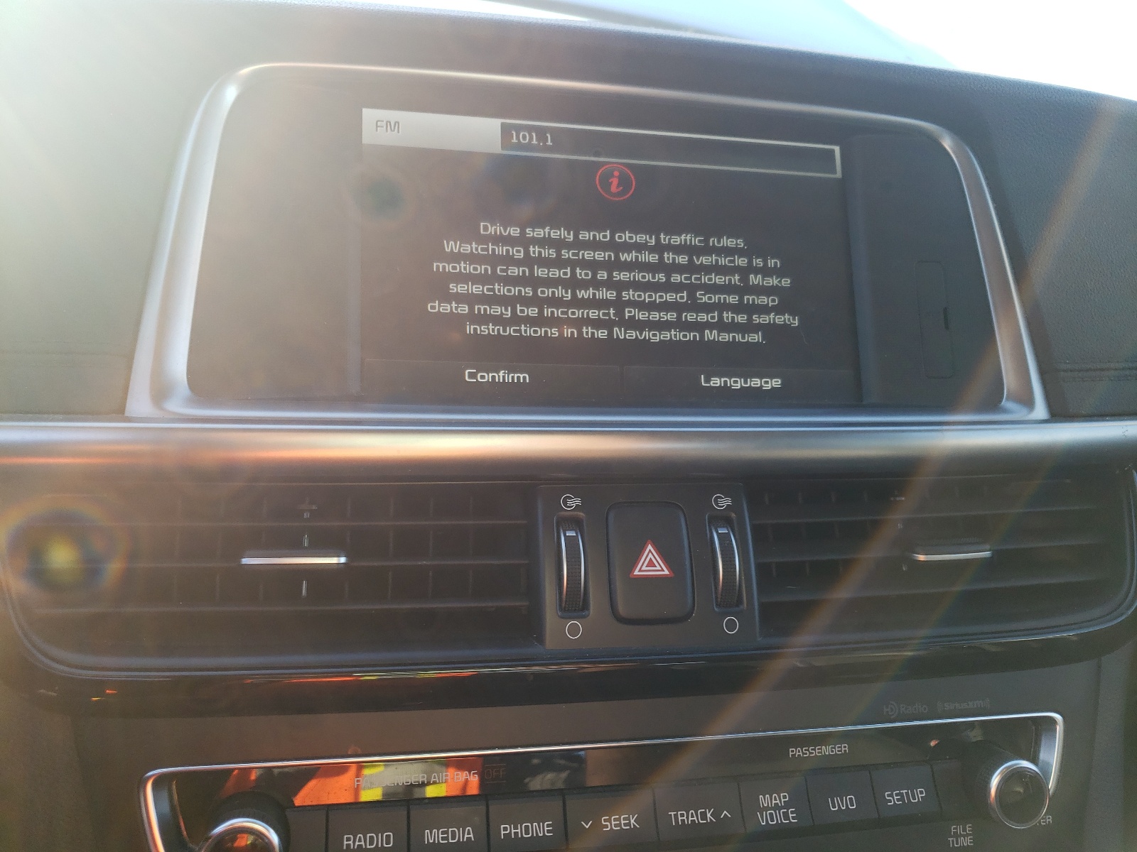 Photo 9 from auction – 2016 KIA OPTIMA SX with VIN 5XXGW4L22GG085658