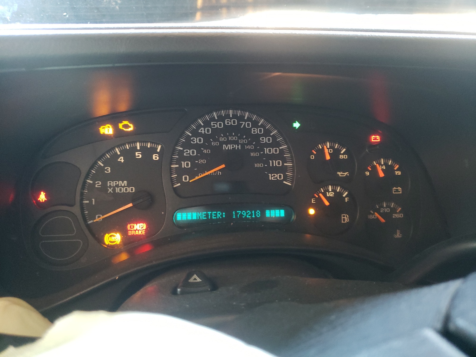 Zdjęcie 8 z aukcji – 2005 GMC NEW SIERRA z VIN 1GTEC19TX5Z130144