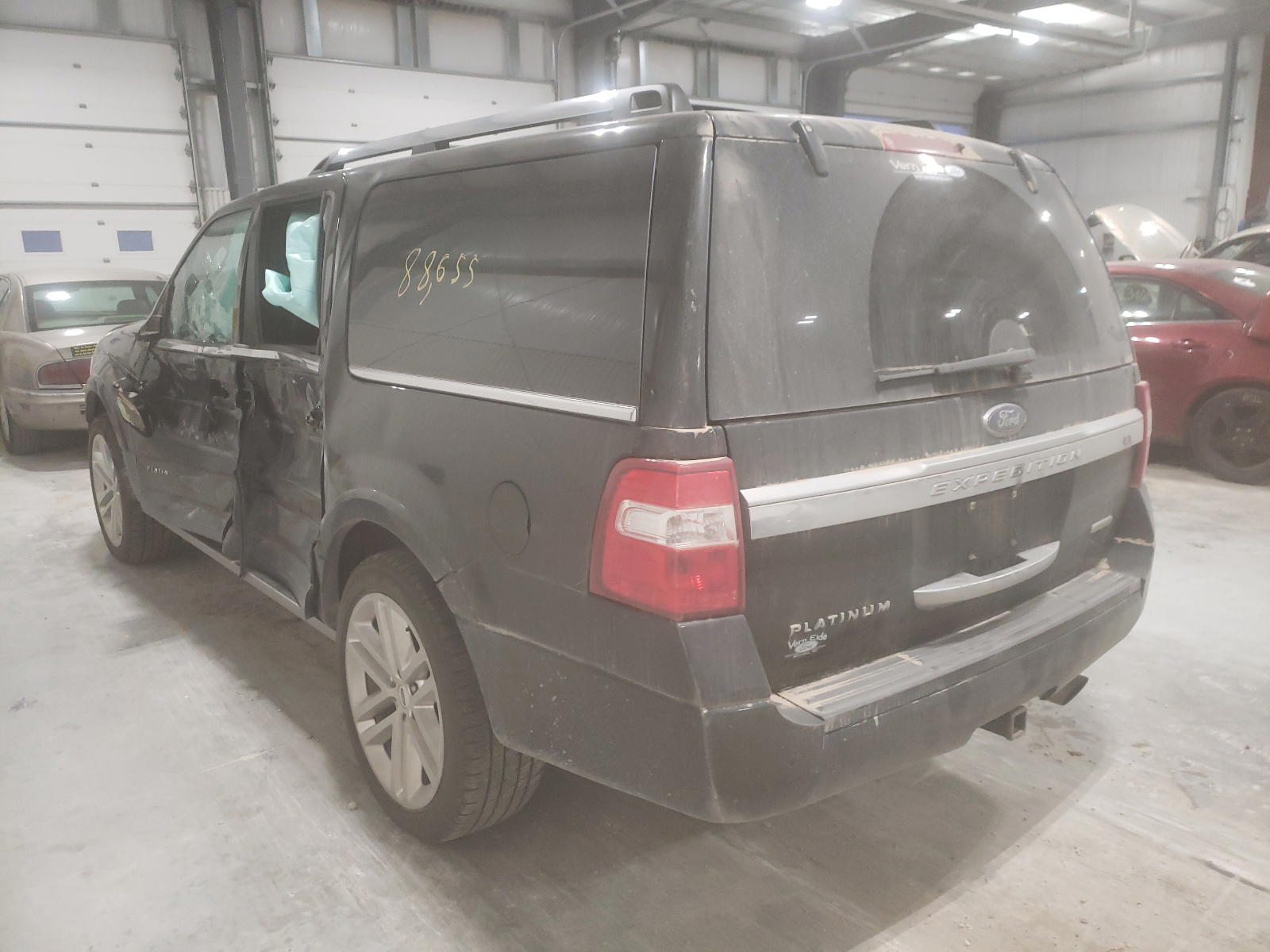 Photo 3 from auction – 2017 FORD EXPEDITION with VIN 1FMJK1MT4HEA01008