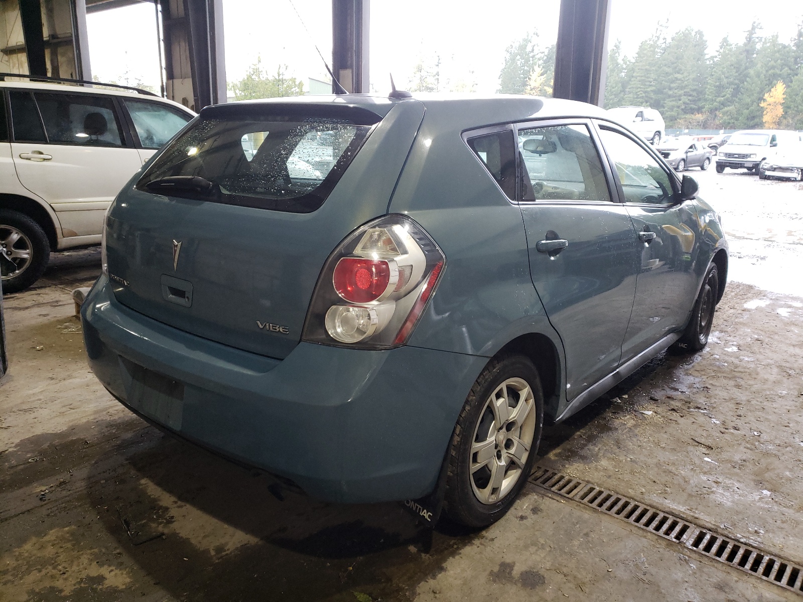 Photo 4 from auction – 2009 PONTIAC VIBE with VIN 5Y2SP67079Z460794